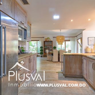 Townhouse en Balcones del Atlantico 302598