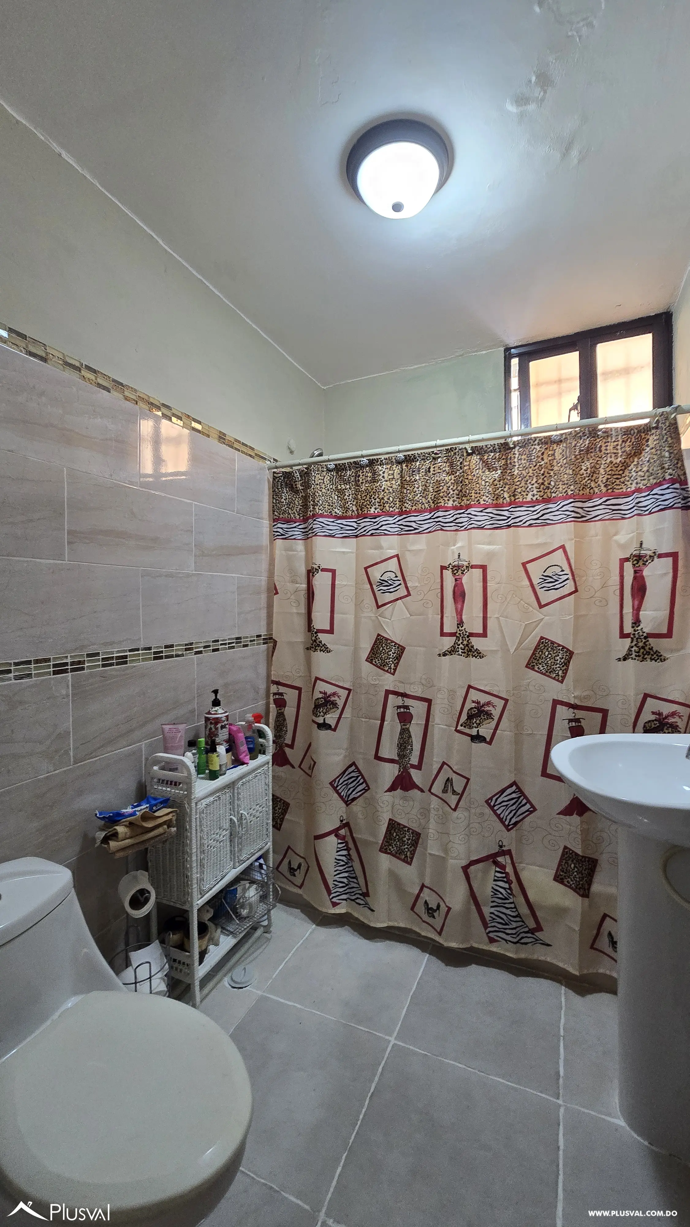 Buscas propiedad con fines comerciales? Este apartamento con ubicación estratégica, es tu oportunidad 457150