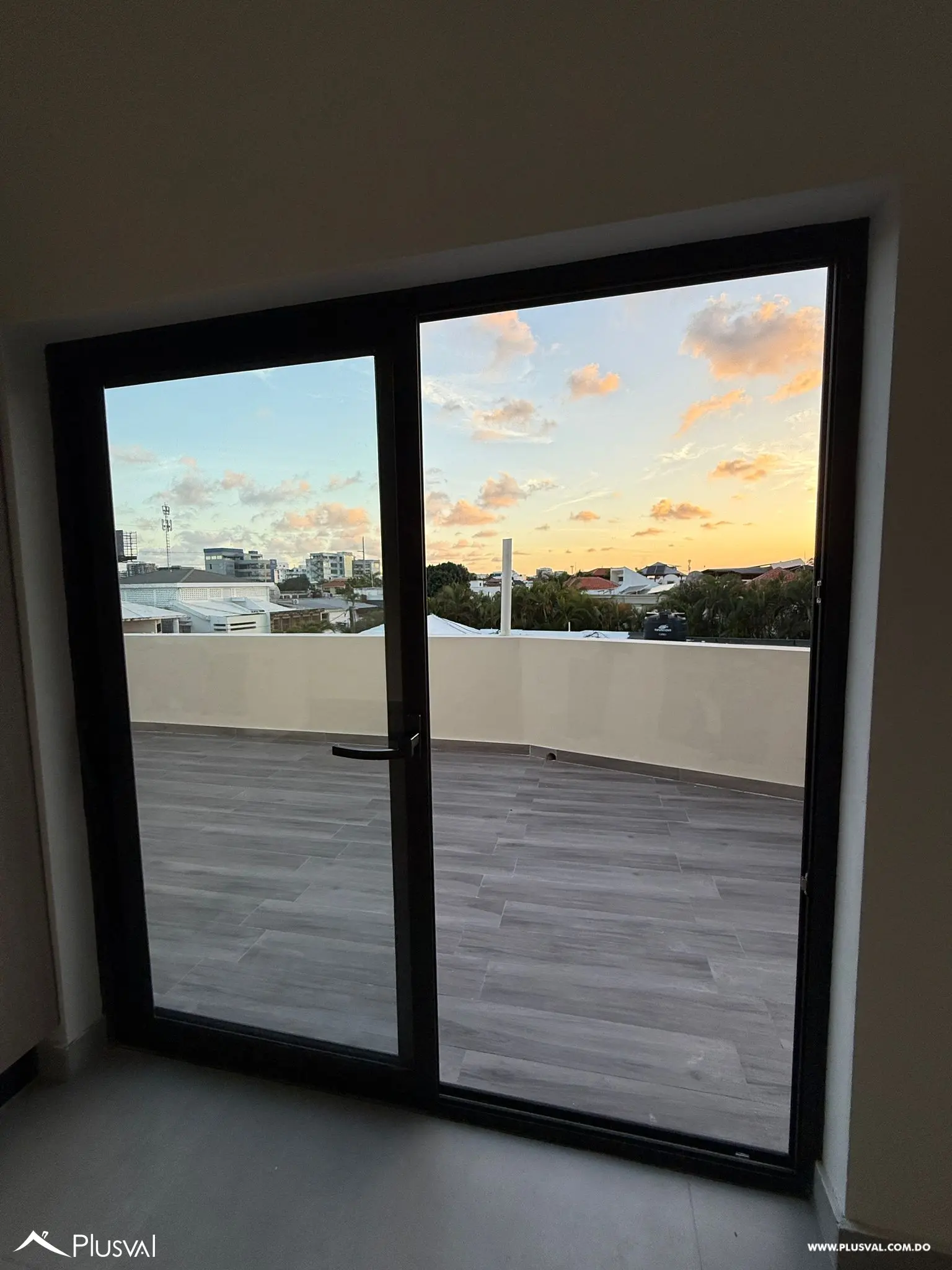 Penthouse en venta – Nuevo a estrenar en La Castillana 460391