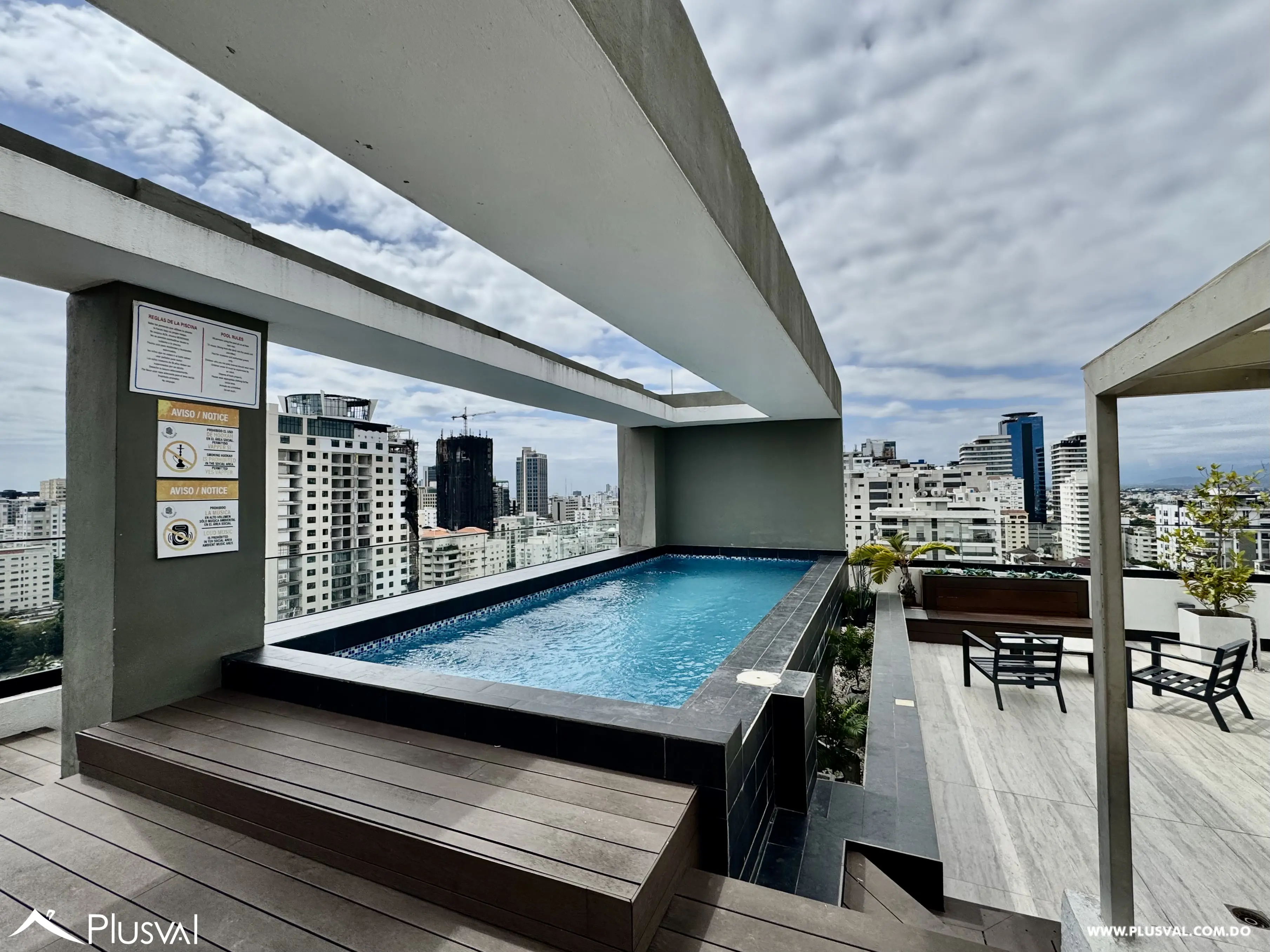 Alquilo Apto Vacio en una de las Mejores Zonas de Piantini 485945