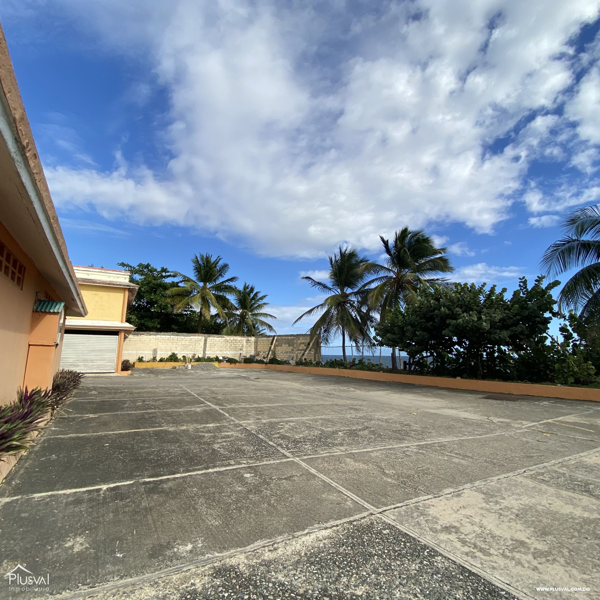 Excelente Propiedad Comercial en Venta, Res. Costa Verde, Km 12, Autopista 30 de Mayo 414527
