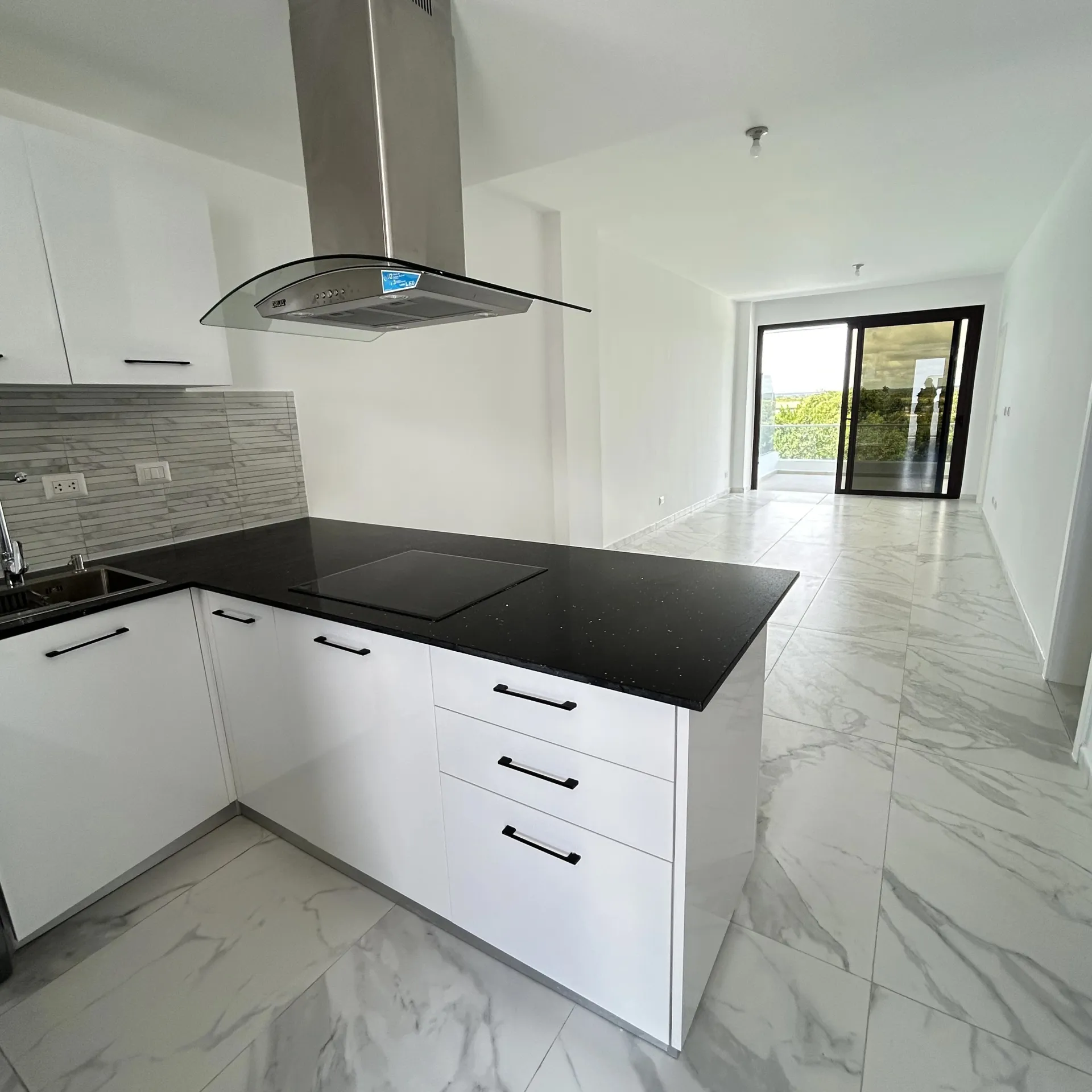 Apartamento en venta con vista al golf en Cana Rock 434887