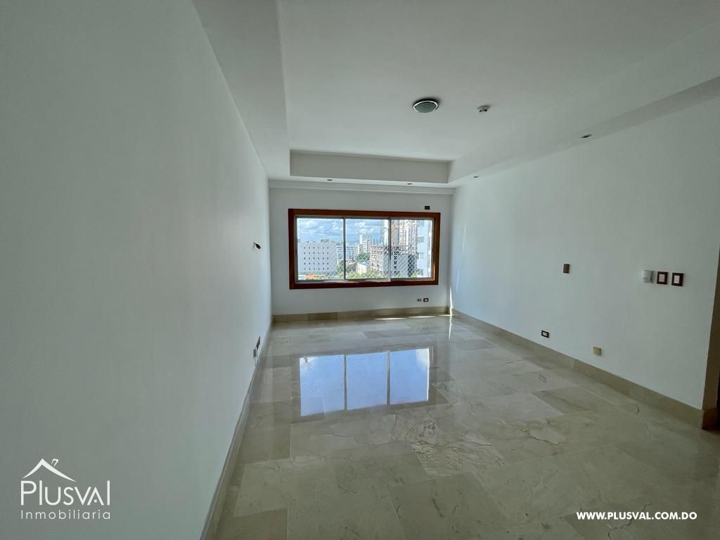 Lujoso, amplio y ventilado apartamento en alquiler en Piantini 253750