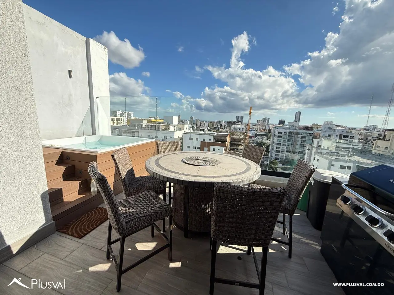 Amplio e iluminado penthouse en exclusiva zona de Evaristo Morales 487433