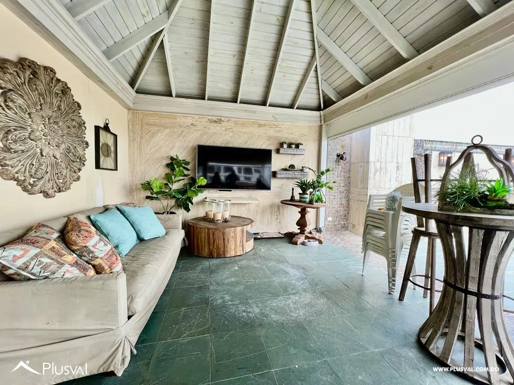 Excelente PH de 3 niveles en venta en una de las zonas mas tranquilas de Naco 492610