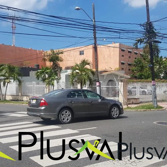 Casa con vocación comercial en venta y alquiler en Gazcue 444414