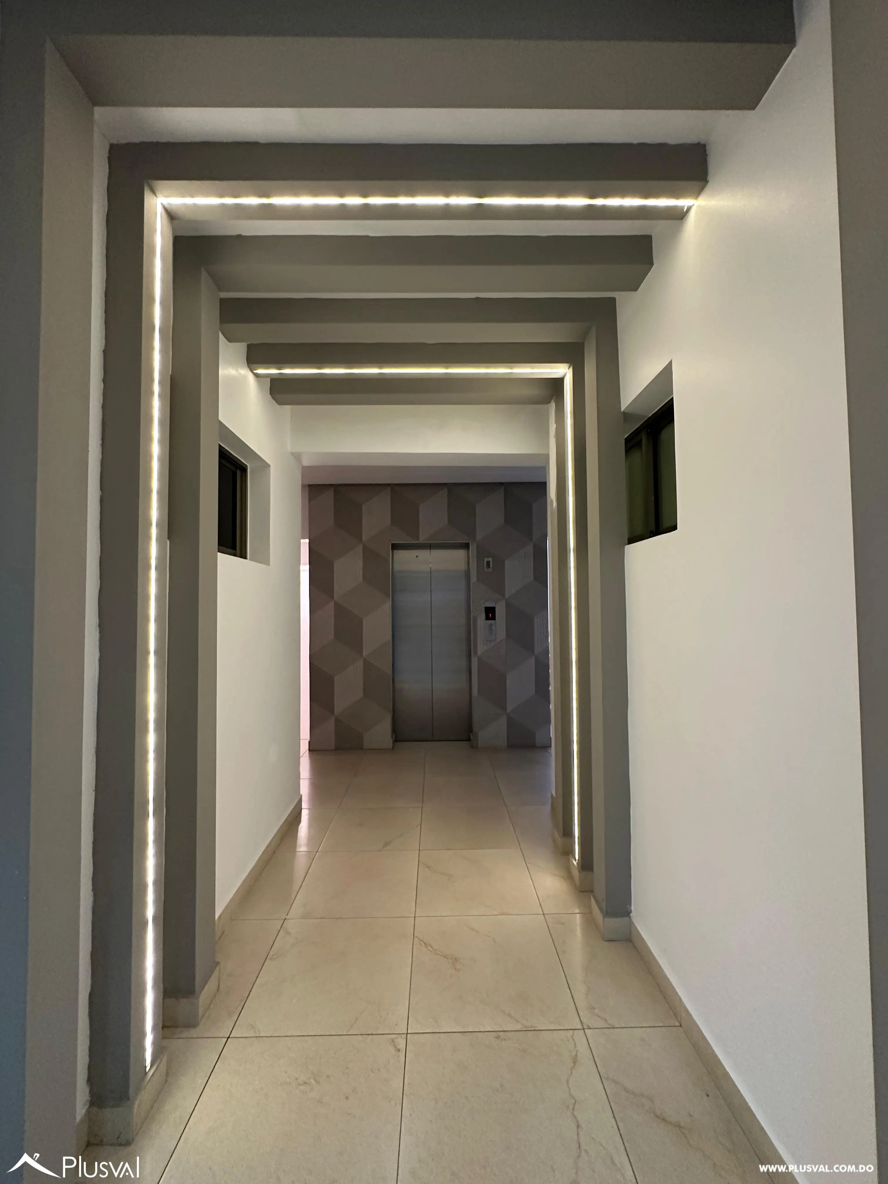 SE RENTA APARTAMENTO CON LINEA BLANCA INCLUIDA 463546