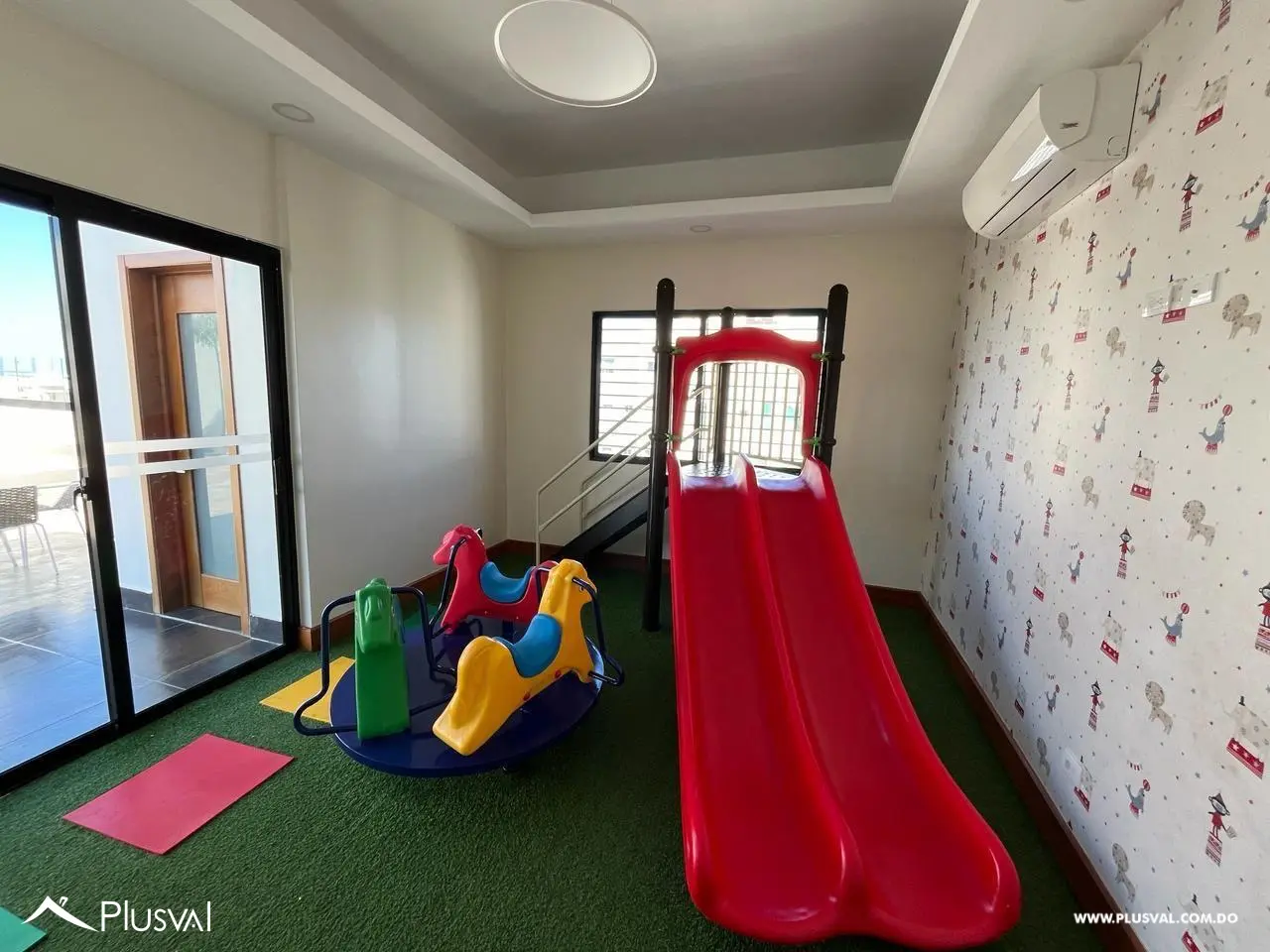 Venta de apartamento en torre moderna. 473315