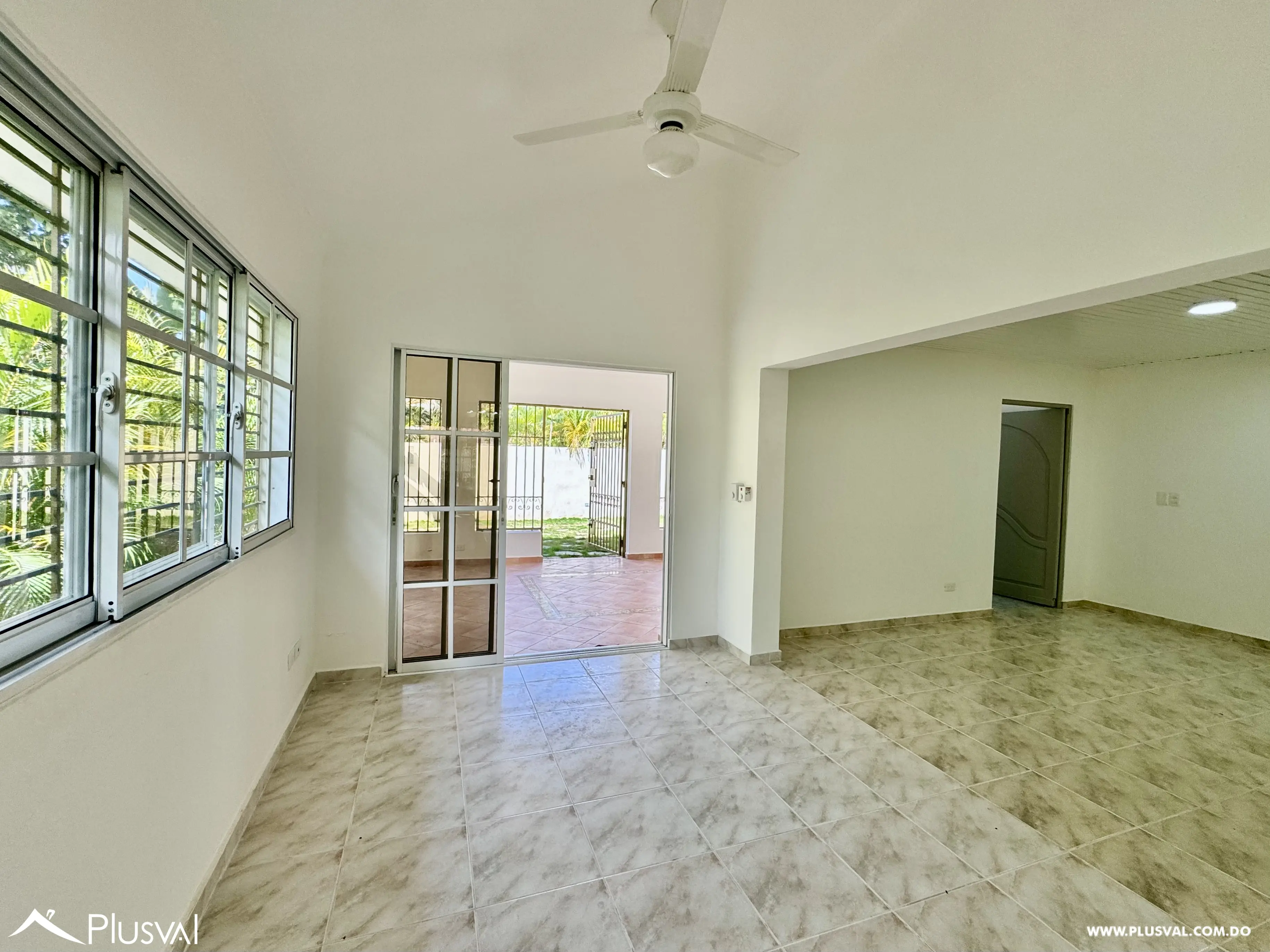 Alquilo Maravillosa Casa en Residencial Cerrado en Cuesta Hermosa II 486389