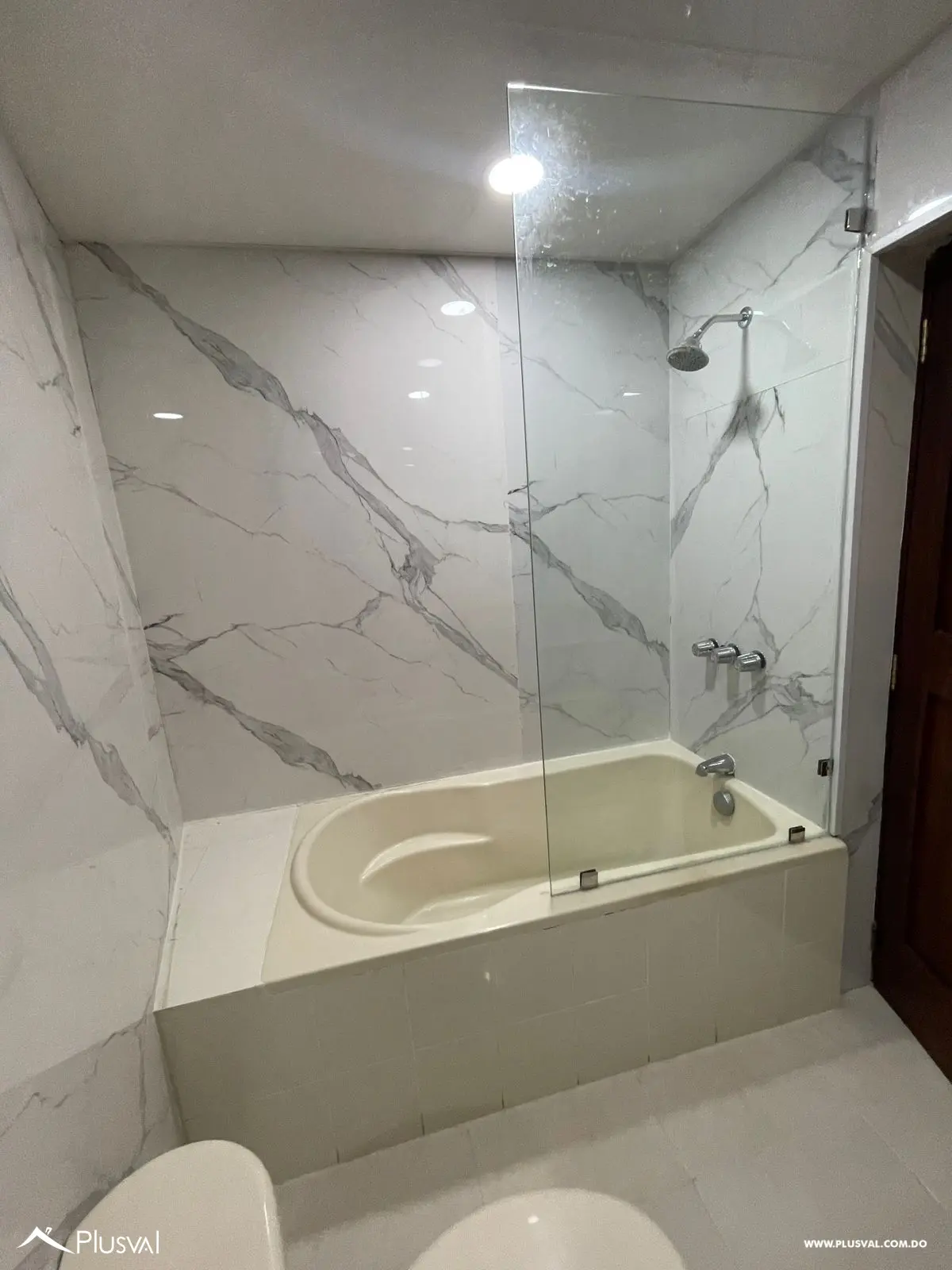 Apartamento en alquiler en Ensanche Paraíso 489667