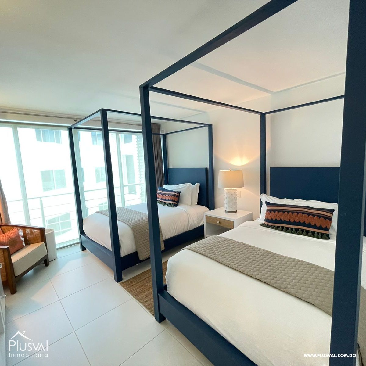 Exclusivo Penthouse de 2 niveles en Proyecto Cerrado Frente al Mar. 230400