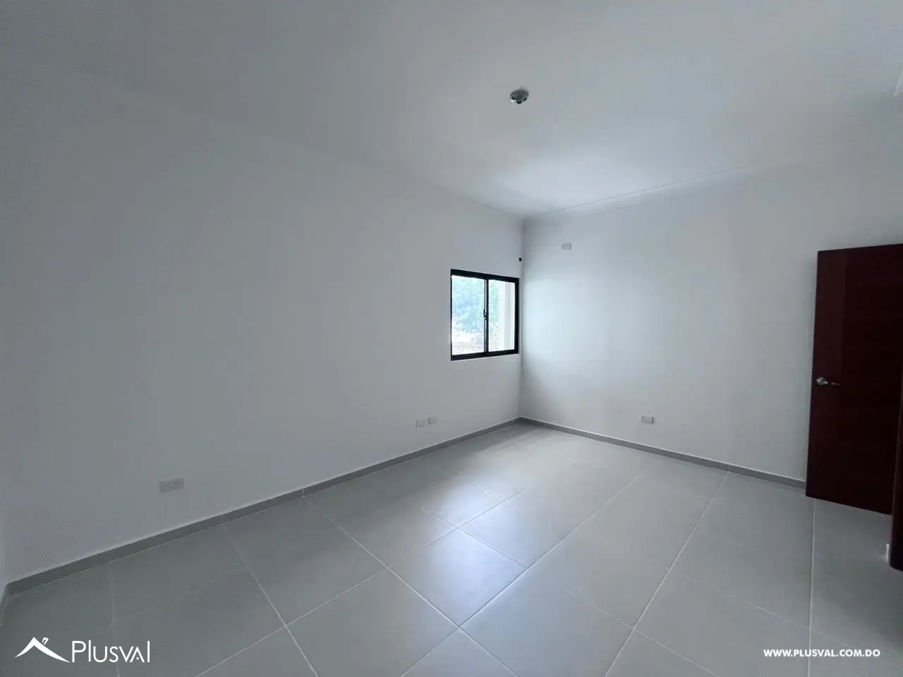 Apartamento en alquiler en Evaristo Morales 505159