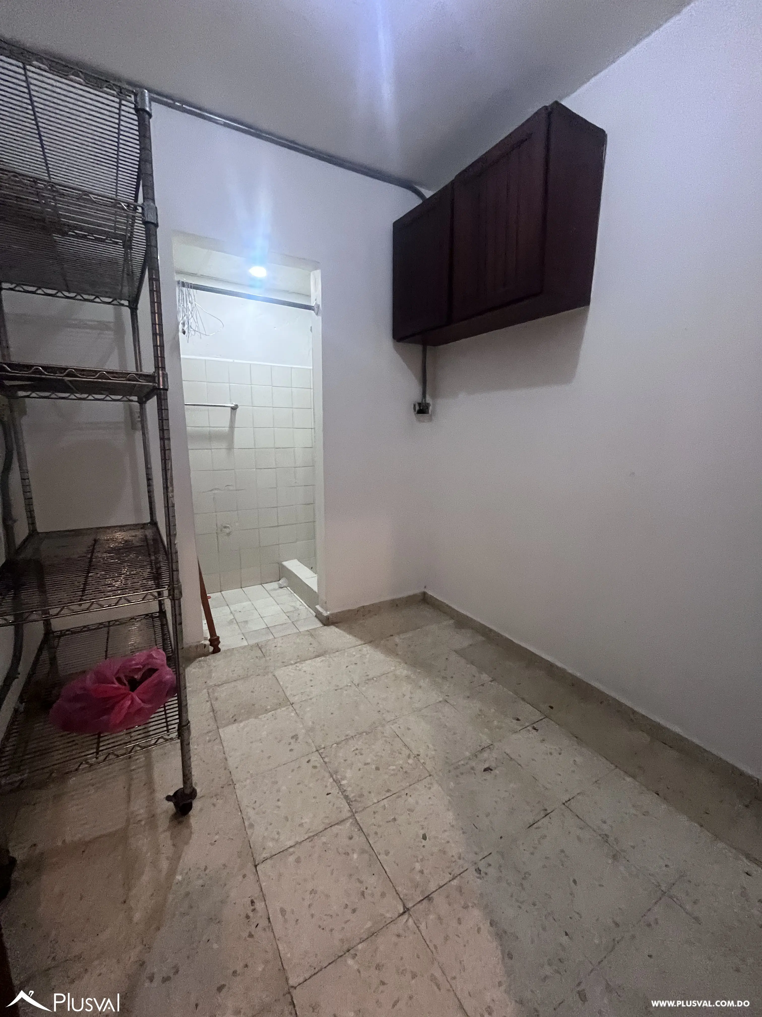 Apartamento en alquiler en el sector Paraiso de 3 habitaciones para uso residencial u oficinas 493660