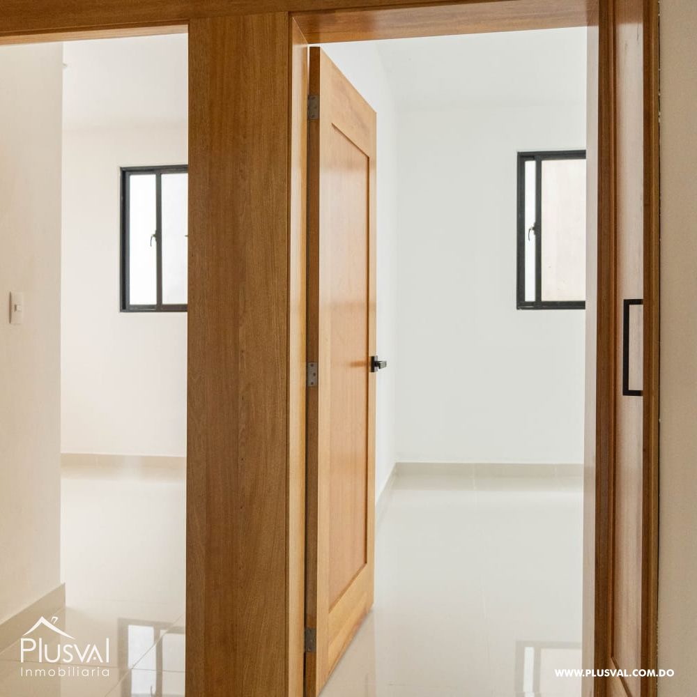 Apartamento en planos con patio privado, ubicado en zona residencial de Santiago, 371503