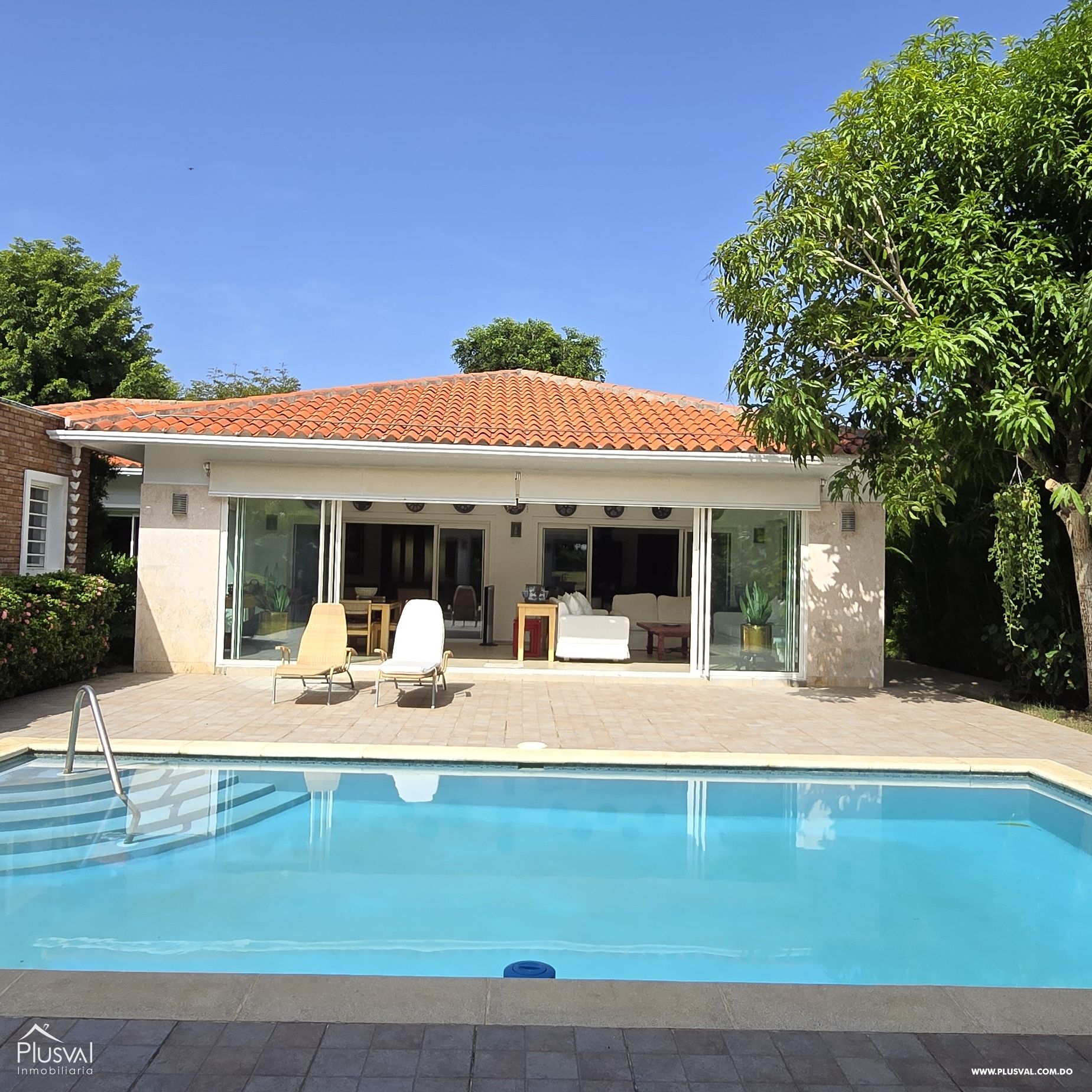 Villa Amueblada de un Sólo Nivel, Metro Country Club, Juan Dolio 374192