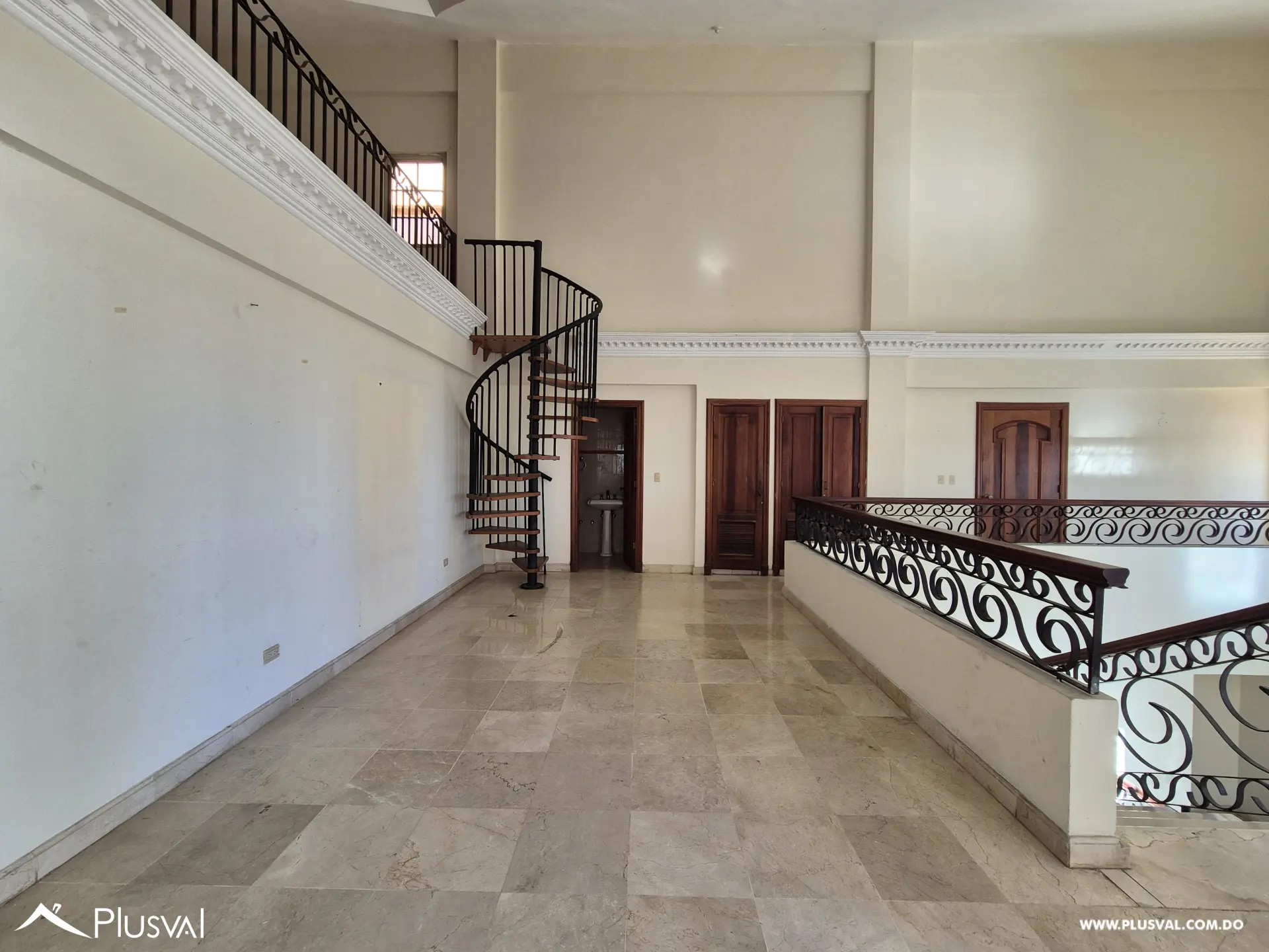 Apartamento tipo PentHouse de venta en Naco 483196