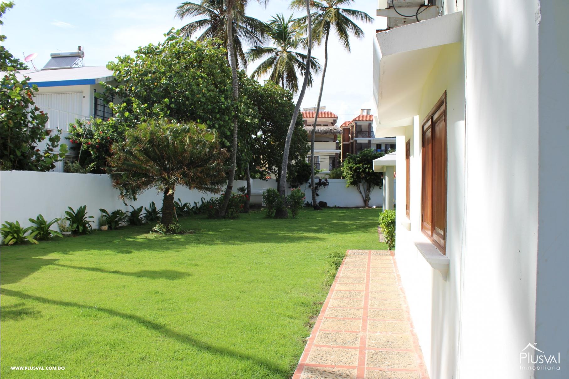 Villa en primera linea de Playa en Venta - Guayacanes 74651