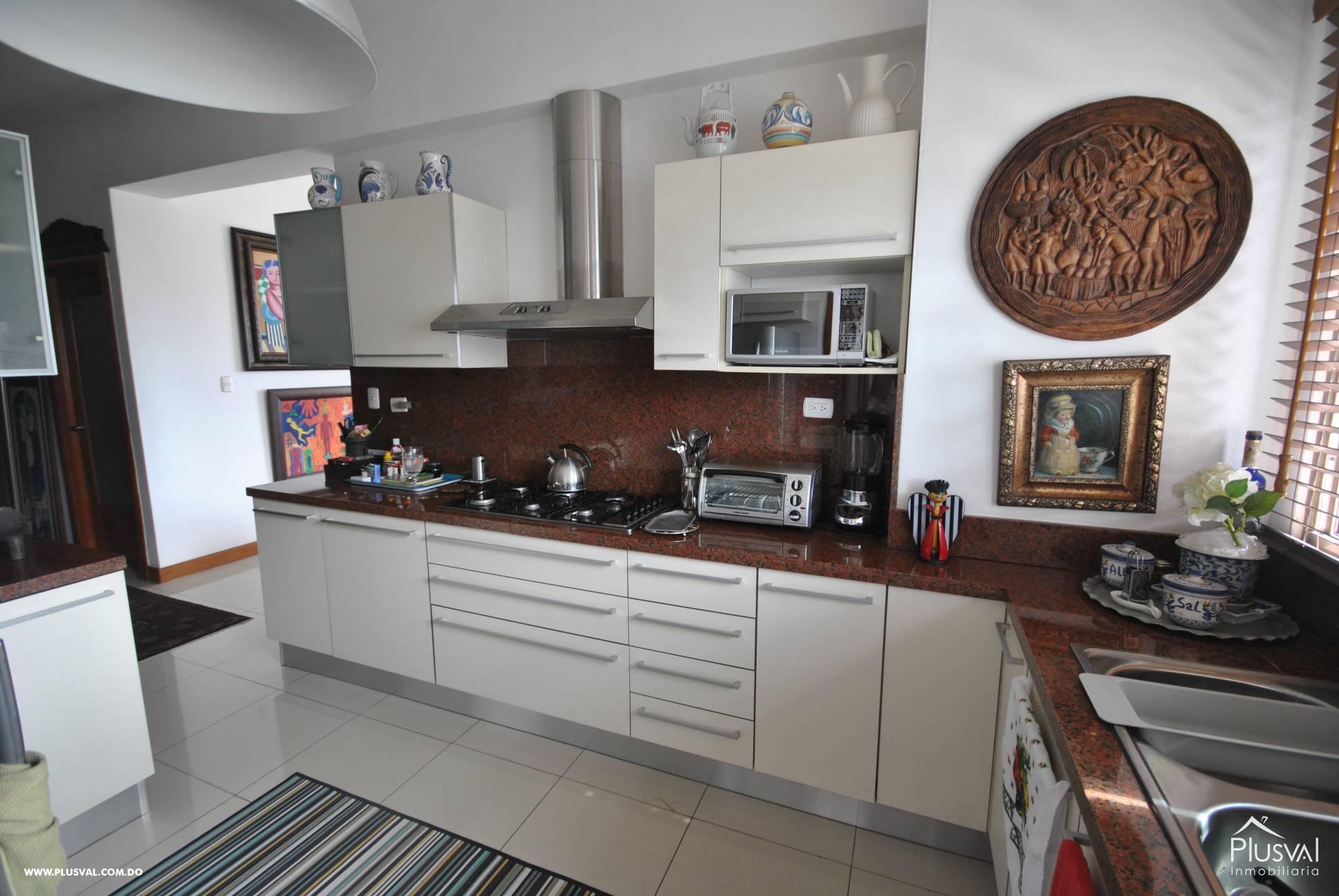 Apartamento en venta, Evaristo Morales. 71744