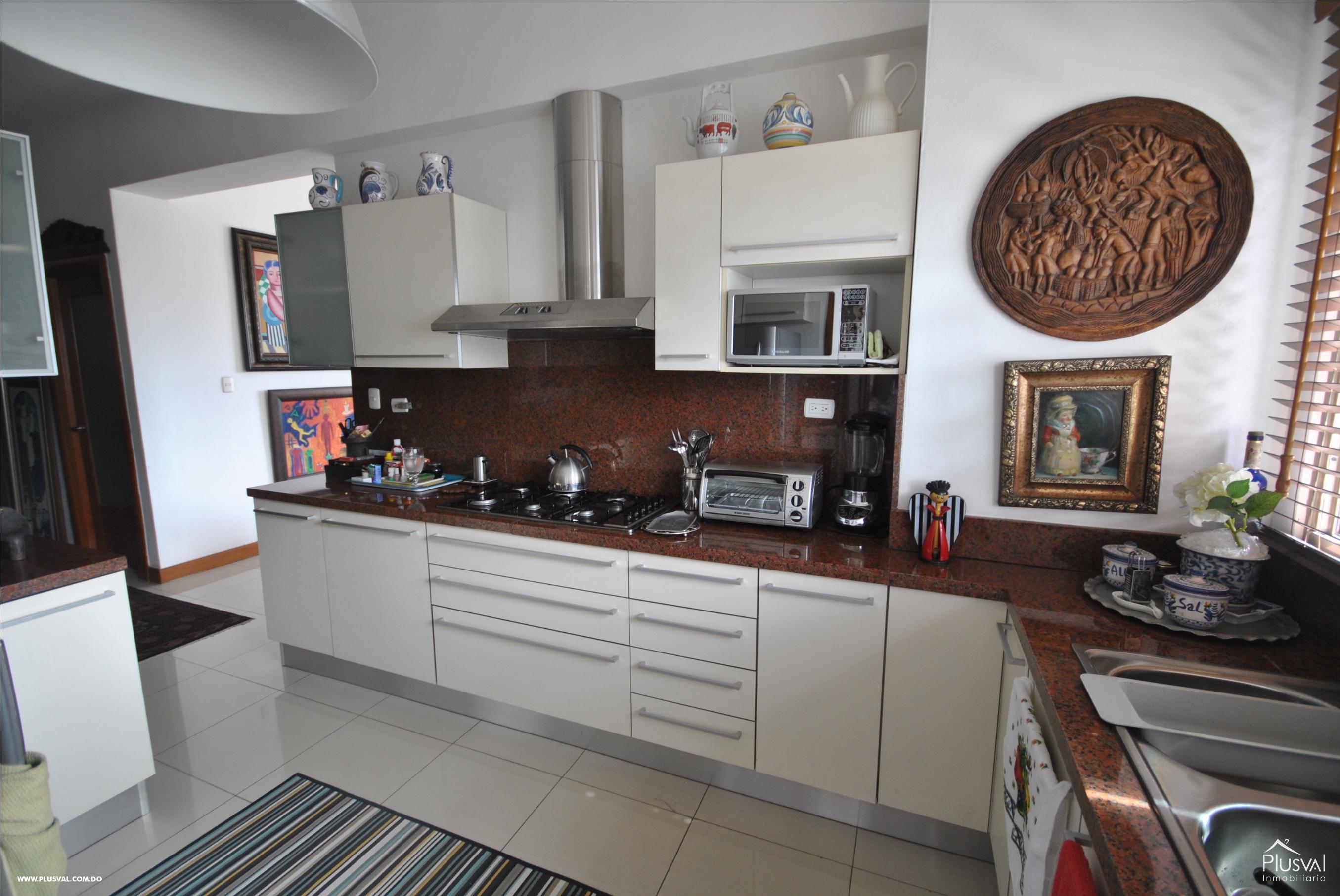 Apartamento en venta, Evaristo Morales. 71737