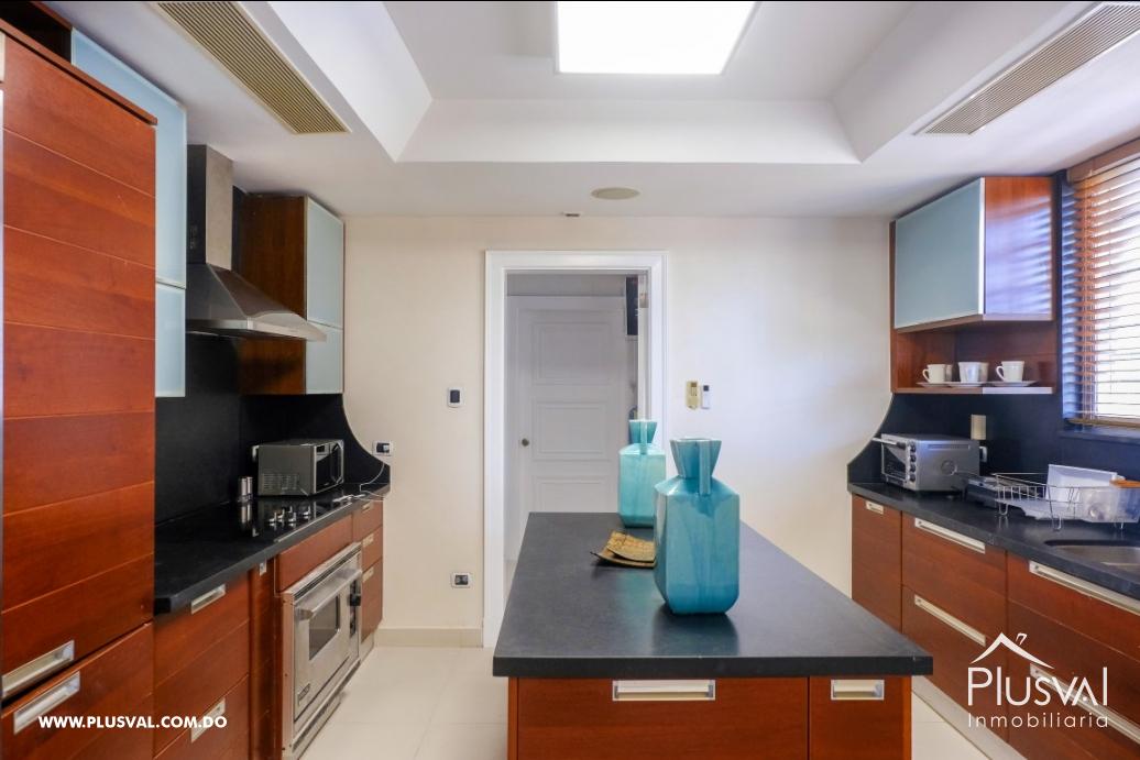 Apartamento en Alquiler Amueblado. Uno por piso. 111771