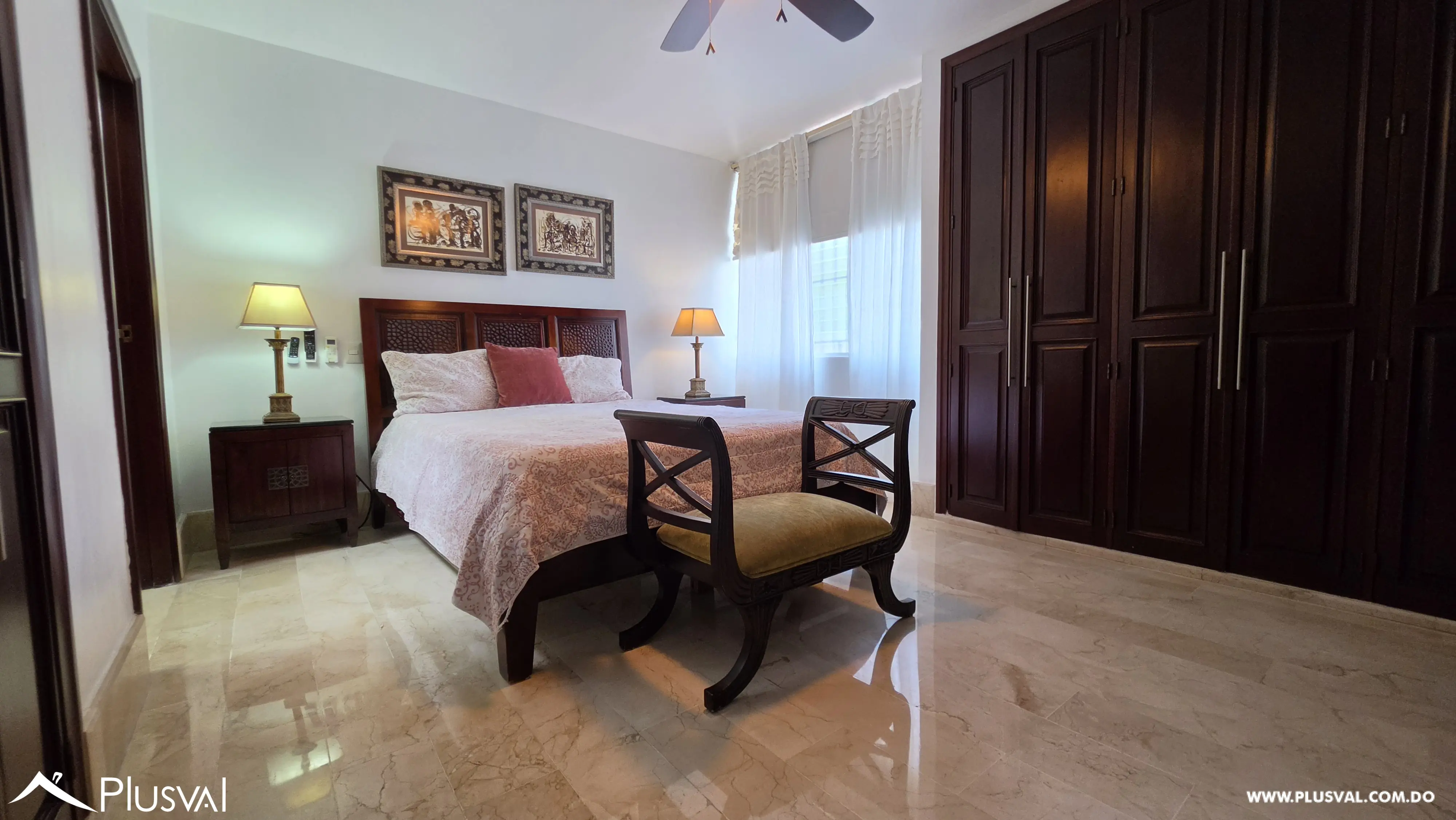 Buscas Espacio, Tranquilidad y Ubicación Céntrica: La Casa Ideal para tu Familia", La Esperilla 521322