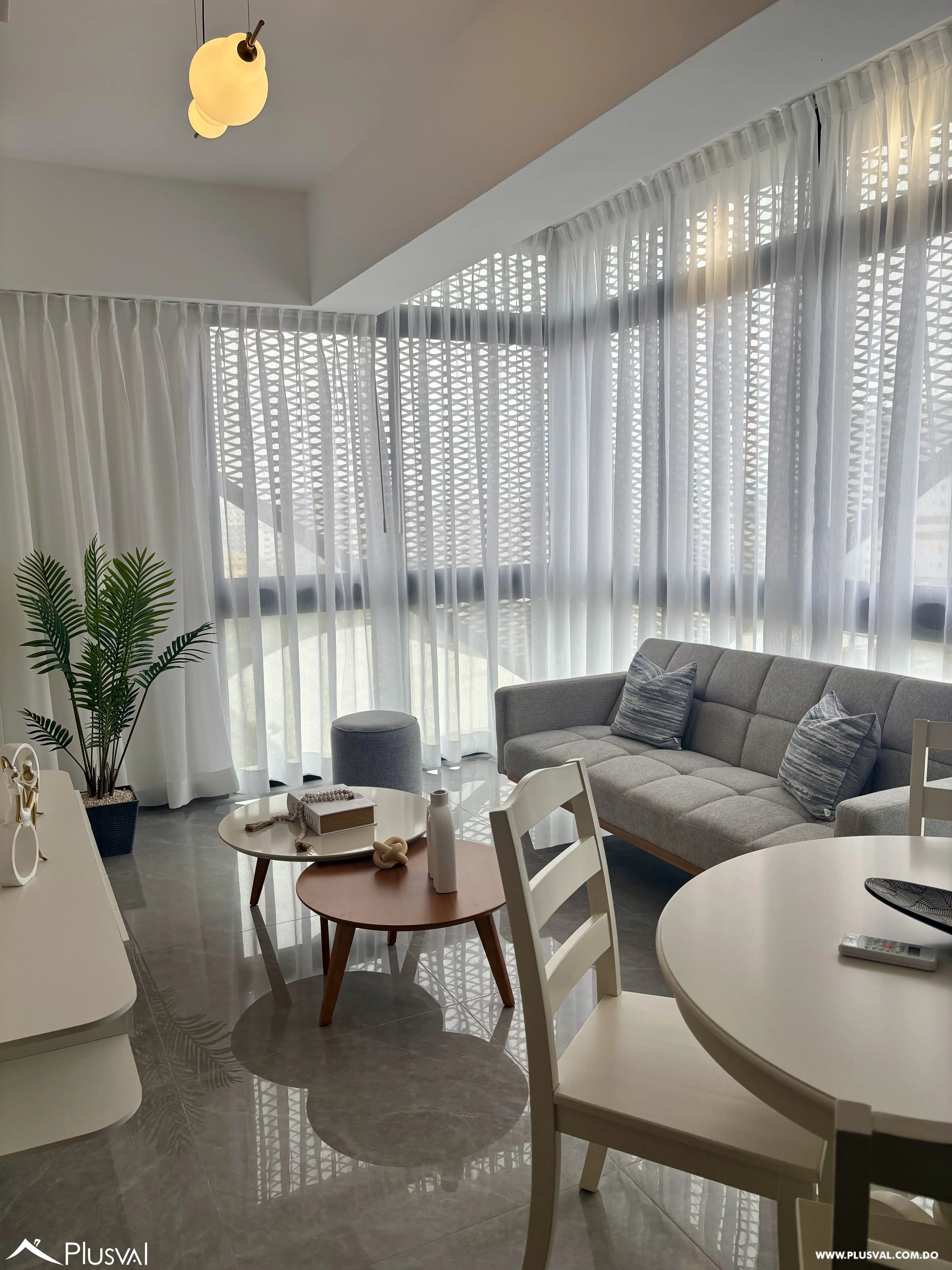 Apartamento en alquiler Amueblado en Piantini con vista a la Ciudad 525986
