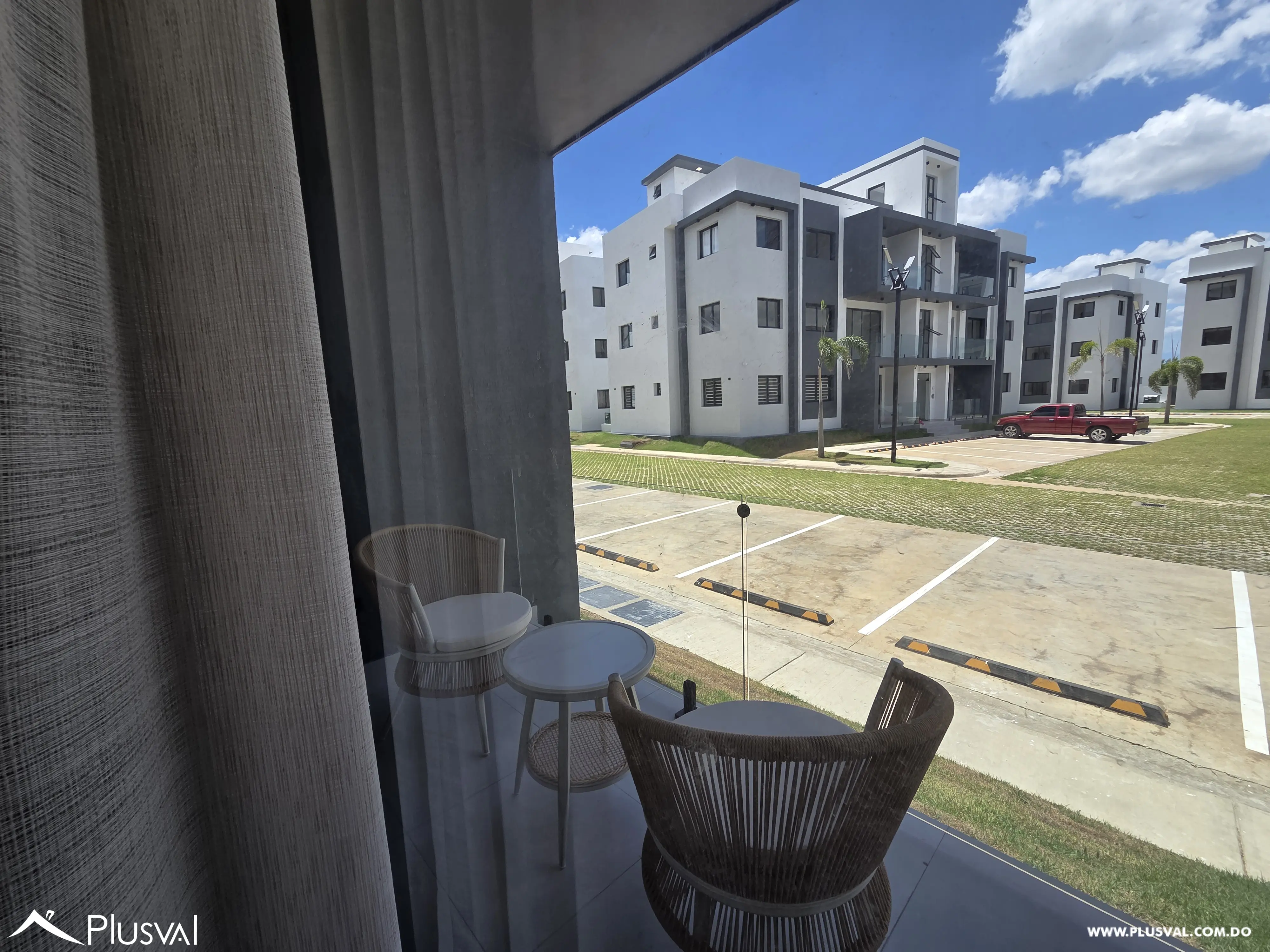 Proyecto de Apartamentos  en Juan Lopez Moca con Amenidades de Lujo 524199