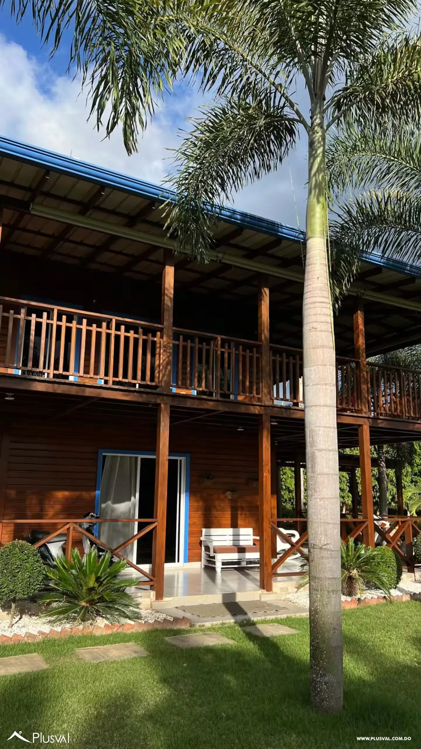 Villa tipo casa de campo en madera rodeada de naturaleza, a solo 30 minutos del Santiago Centro. 527456