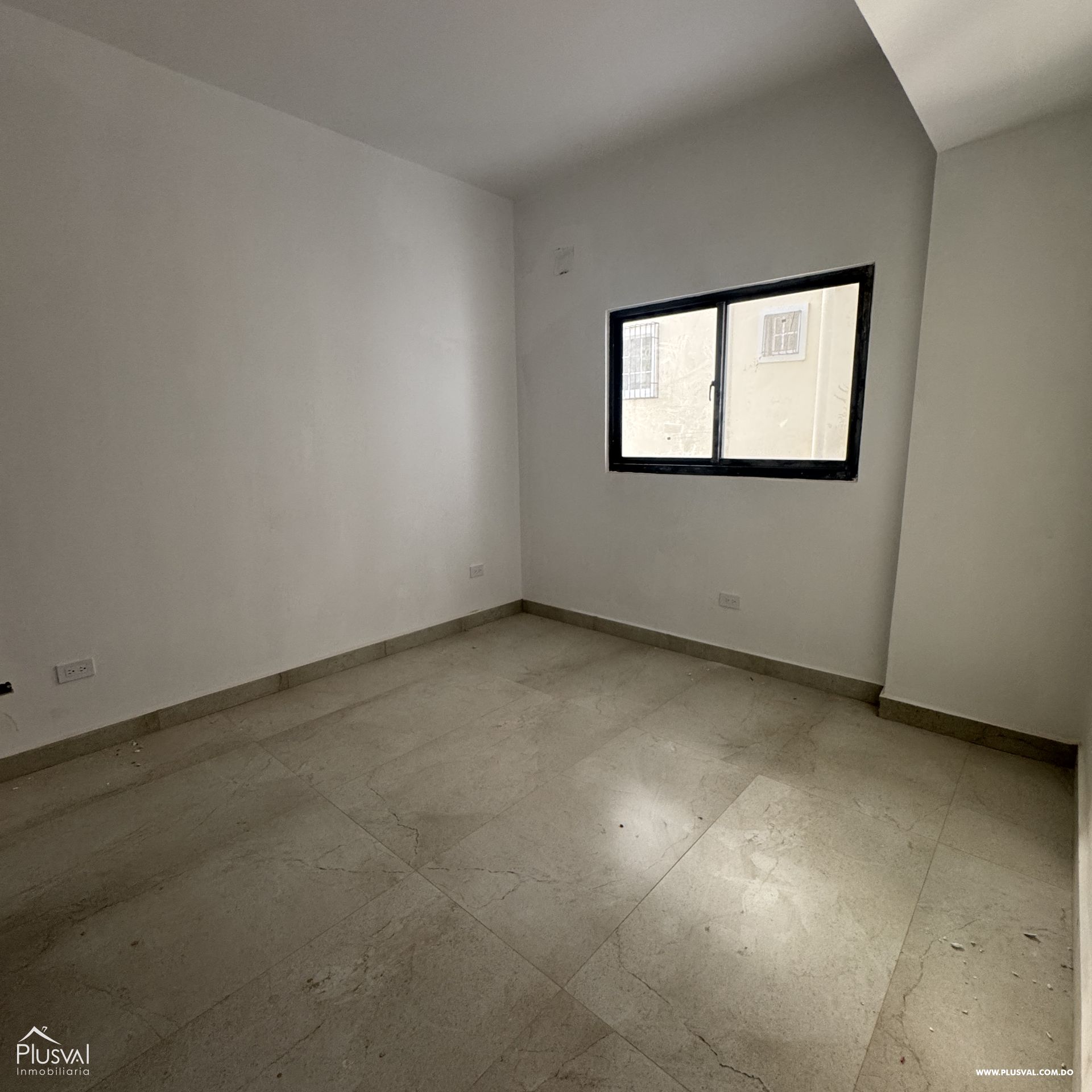 Apartamento en venta de 1 habitacion en Evaristo Morales 433935