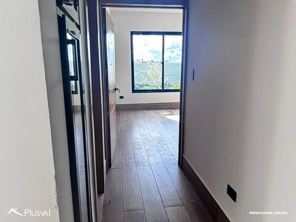 Propiedad en Venta de 3 Habitaciones en Calle Guayacán, Vista Cana 535779