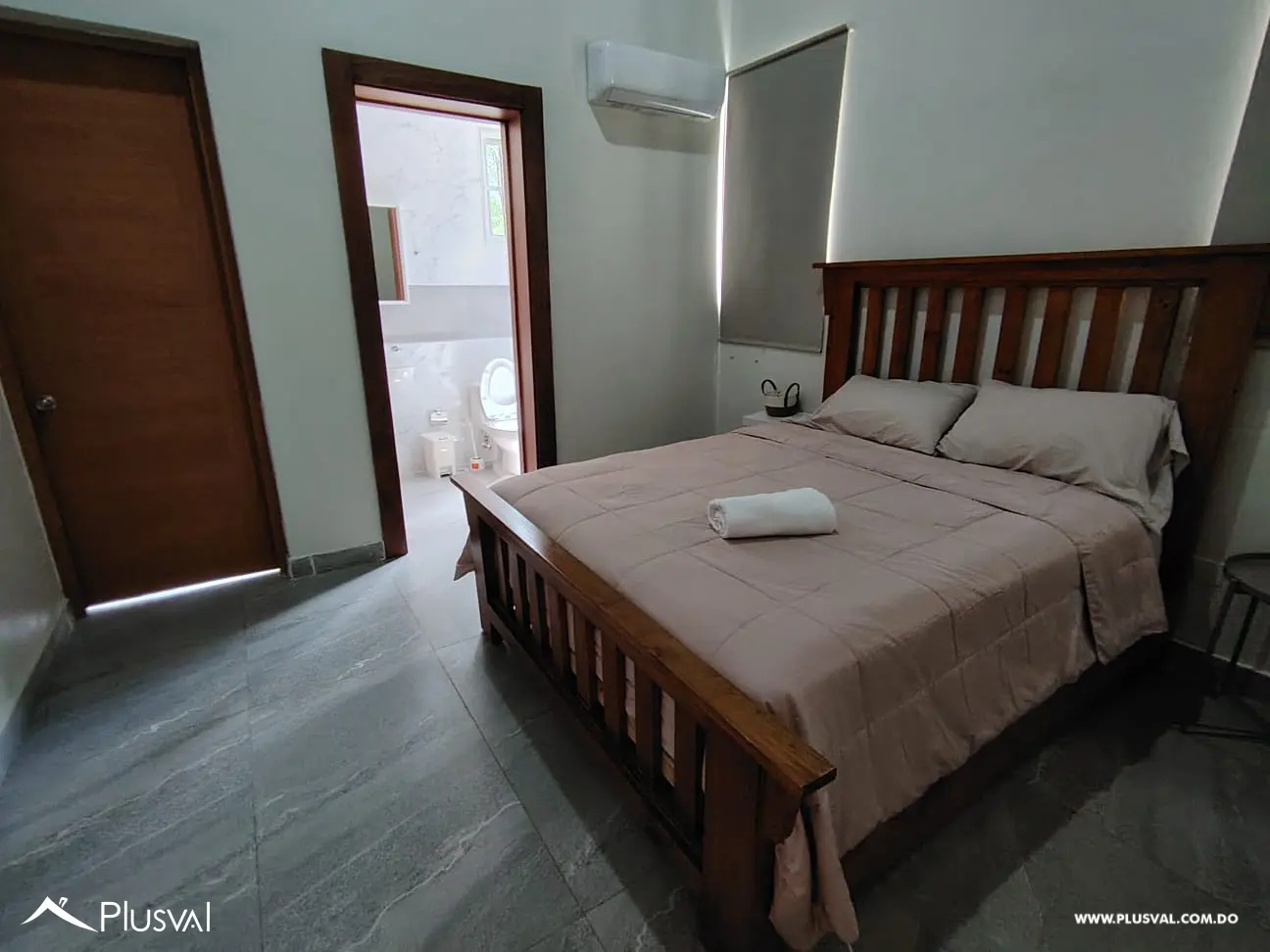 Villa Moderna en Jarabacoa, en Residencial Cerrado. 463272