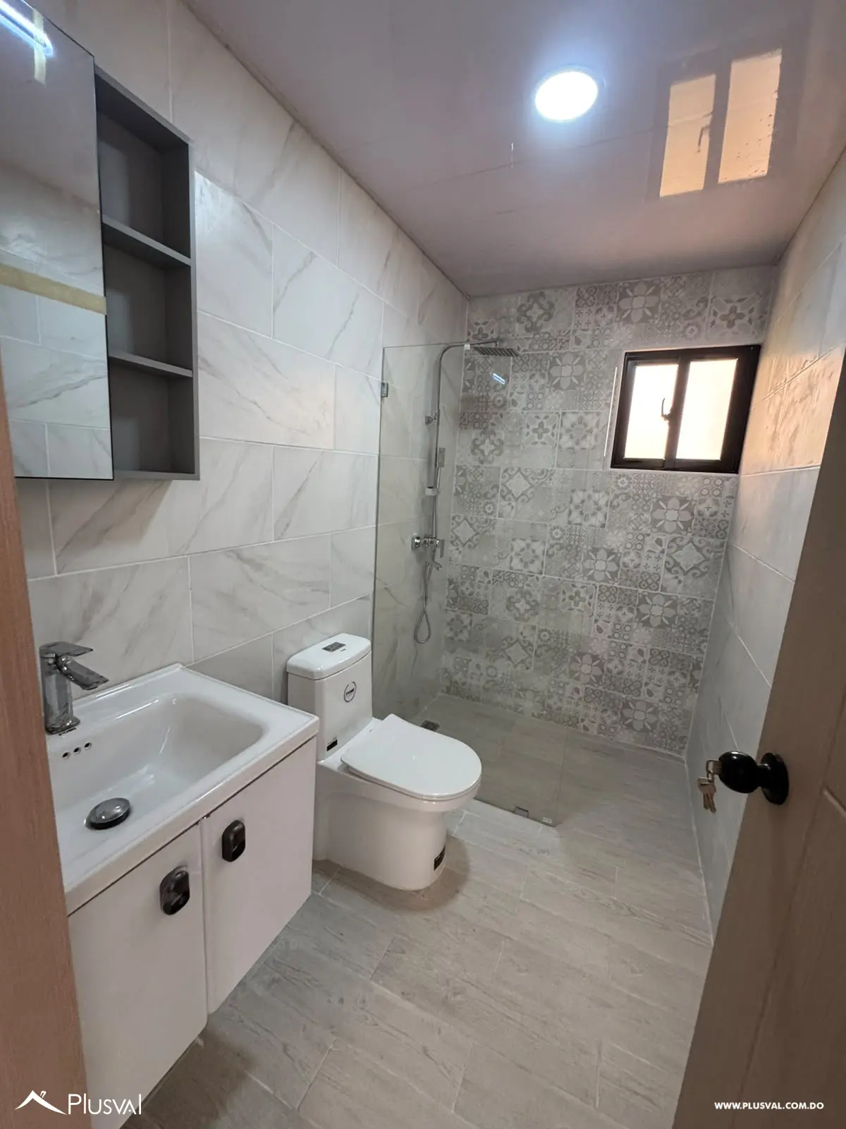 amplio apartamento en Ola Residences 2, una habitacion y  una ubicacion centrica. 523145