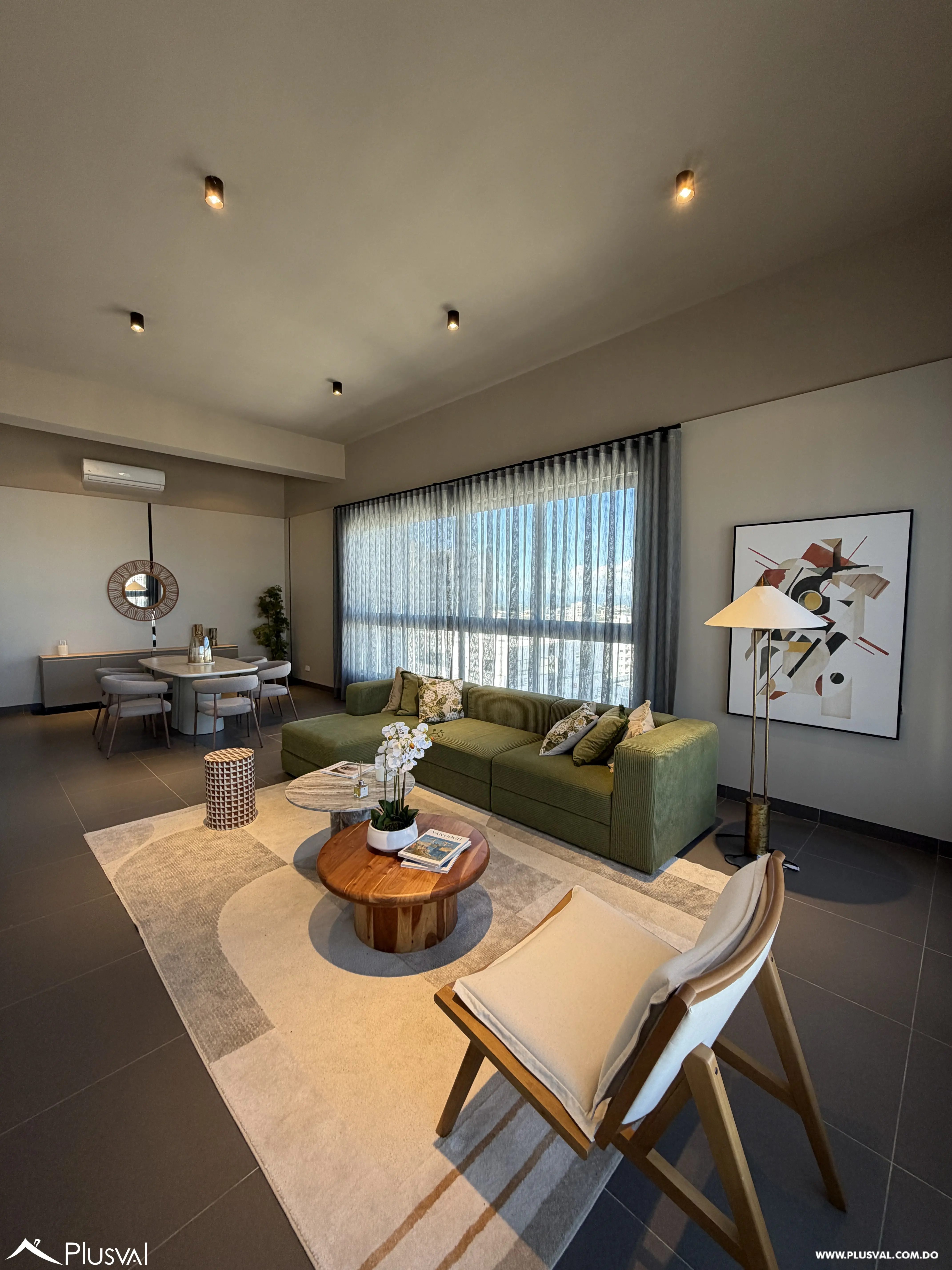 Naco | Piso Alto con Vistas | 2 Hab + 2.5 Baños 529351