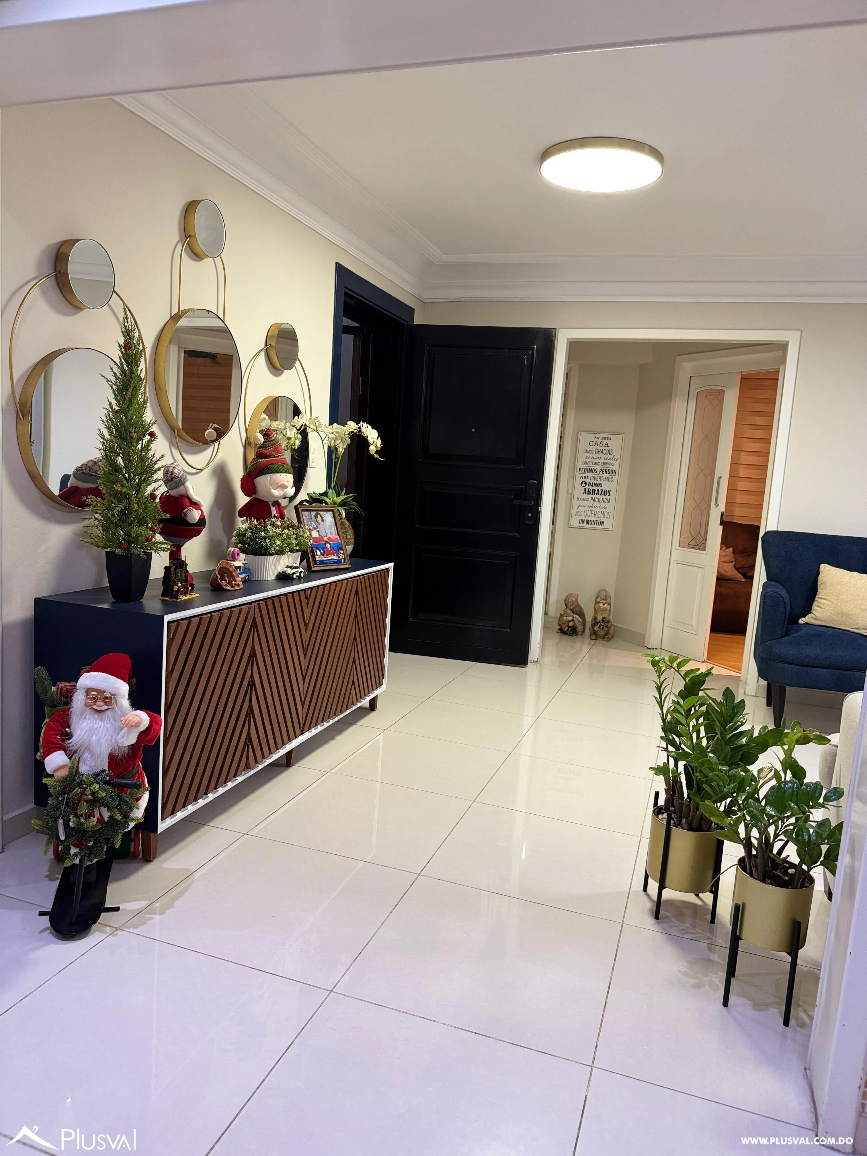 Venta de apartamento de 3 habitaciones y estudio en Arroyo Hondo Viejo 473214