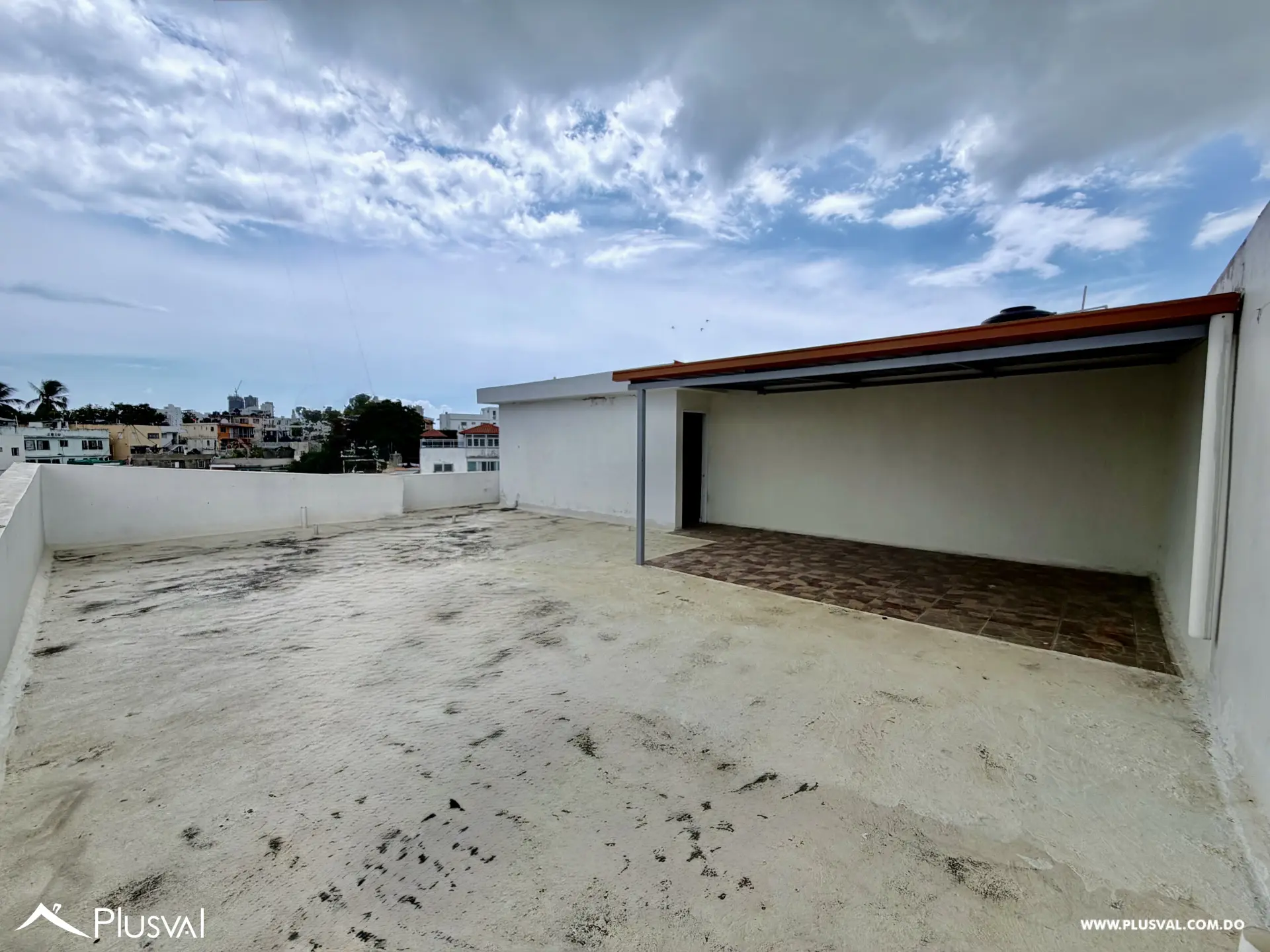 Se vende apartamento con terraza en los Restauradores, Distrito Nacional. 535806