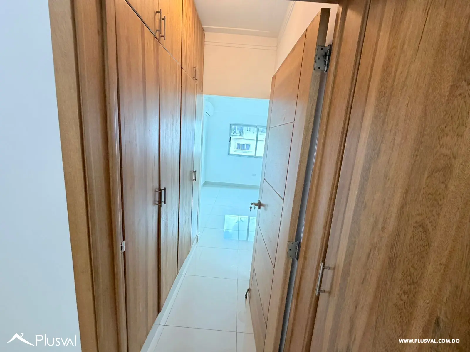 Espacioso apartamento en alquiler en Bella Vista 481872