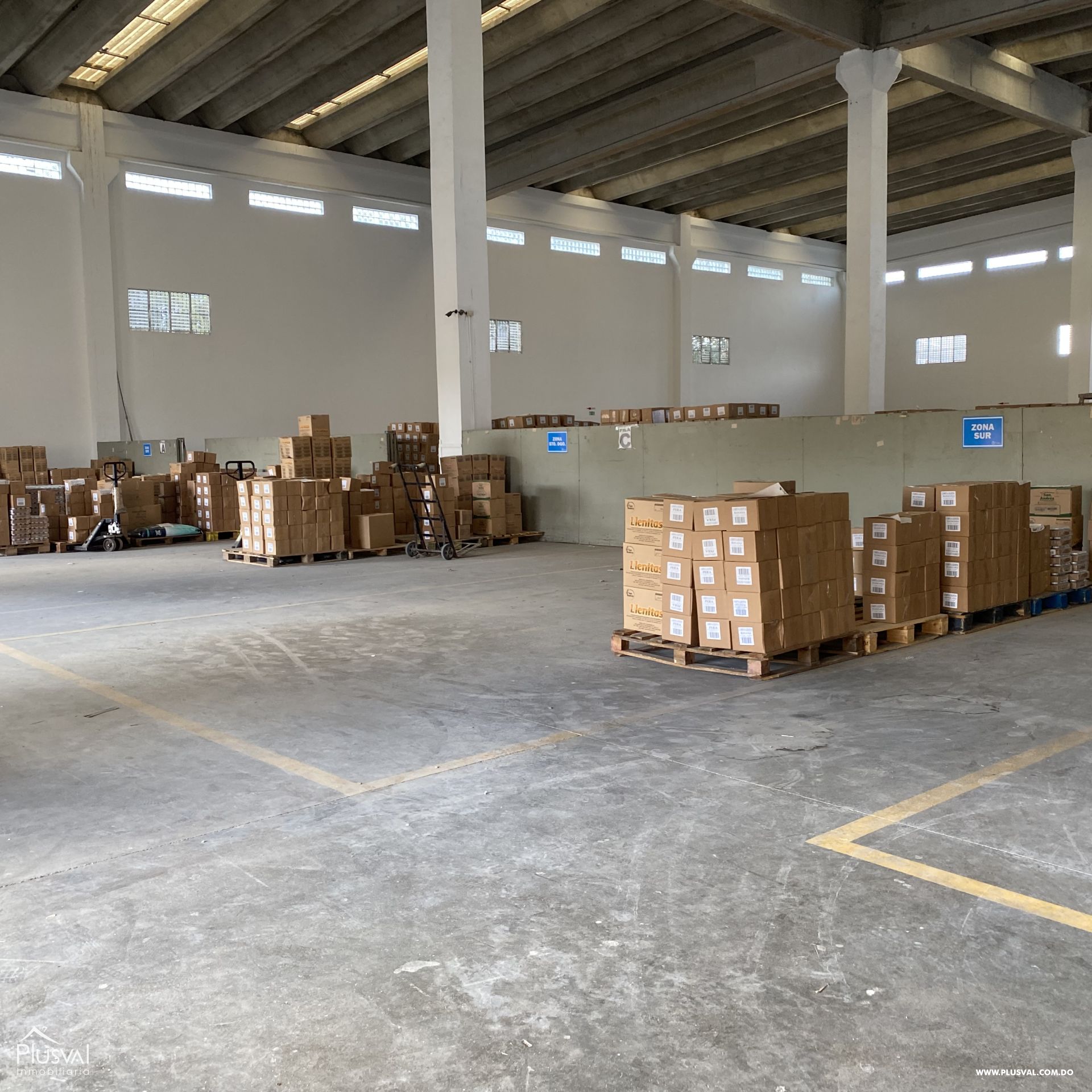 Alquilo Naves Industriales en Hainamosa 335253
