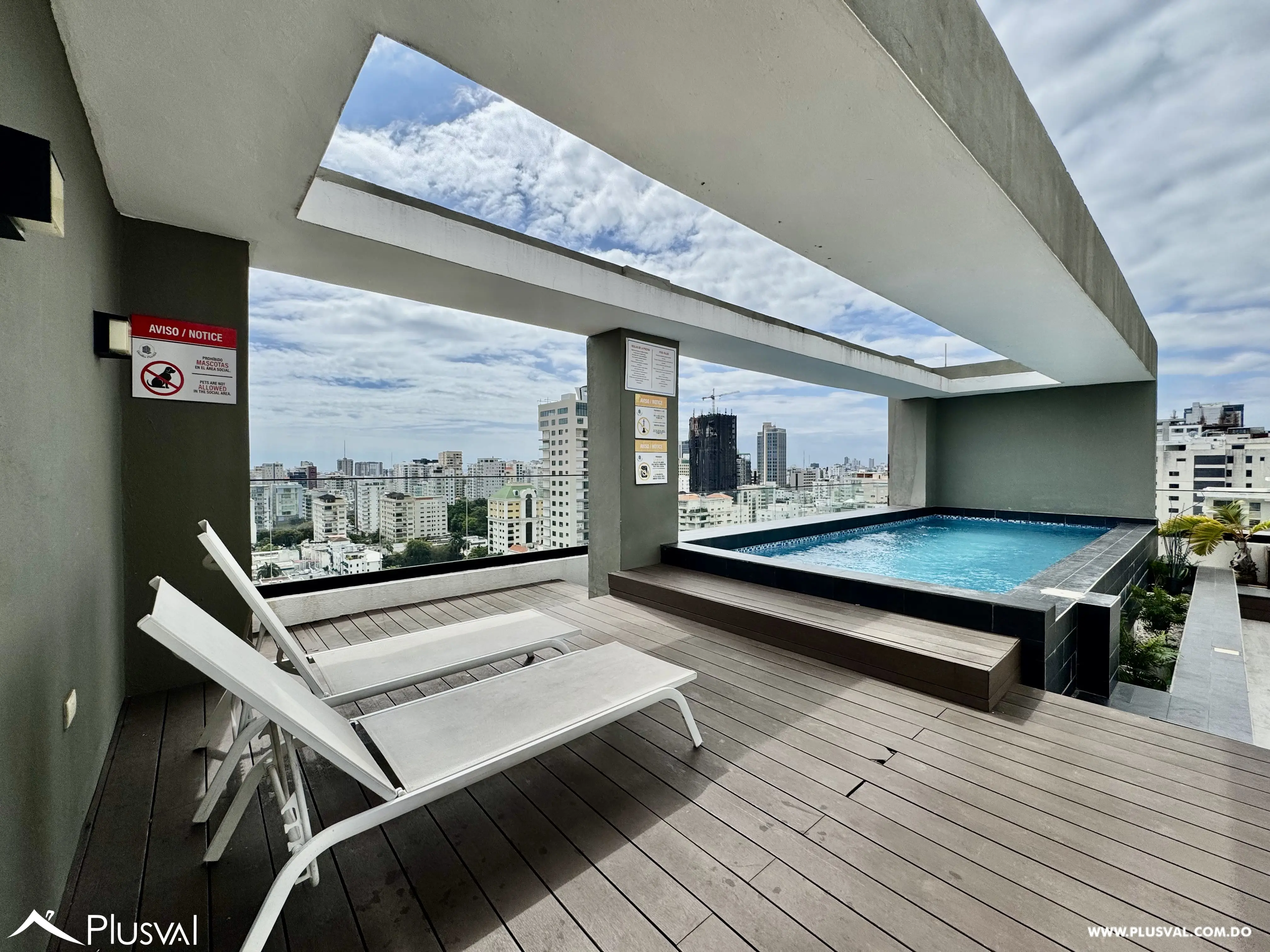 Alquilo Apto Amueblado en una de las Mejores Zonas de Piantini 487123