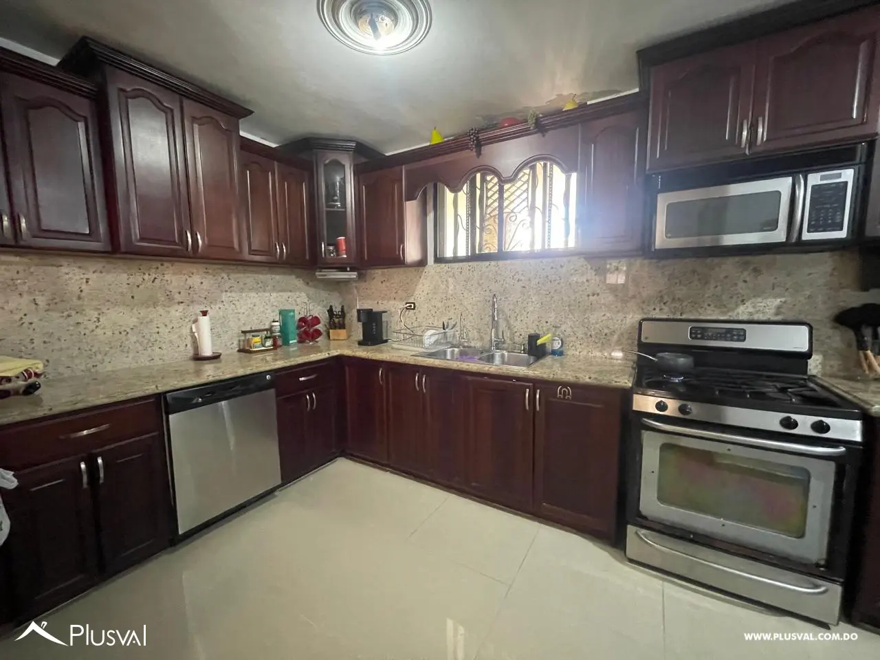 Casa de un Nivel en Villa Olga – Calle Privada 484781