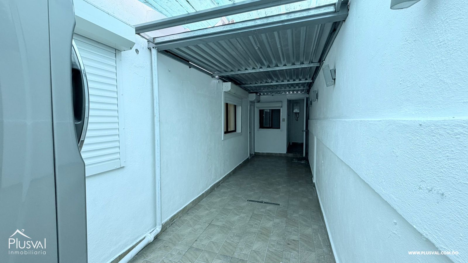 Venta de apartamento amplio y moderno en Santo Domingo Este 476572