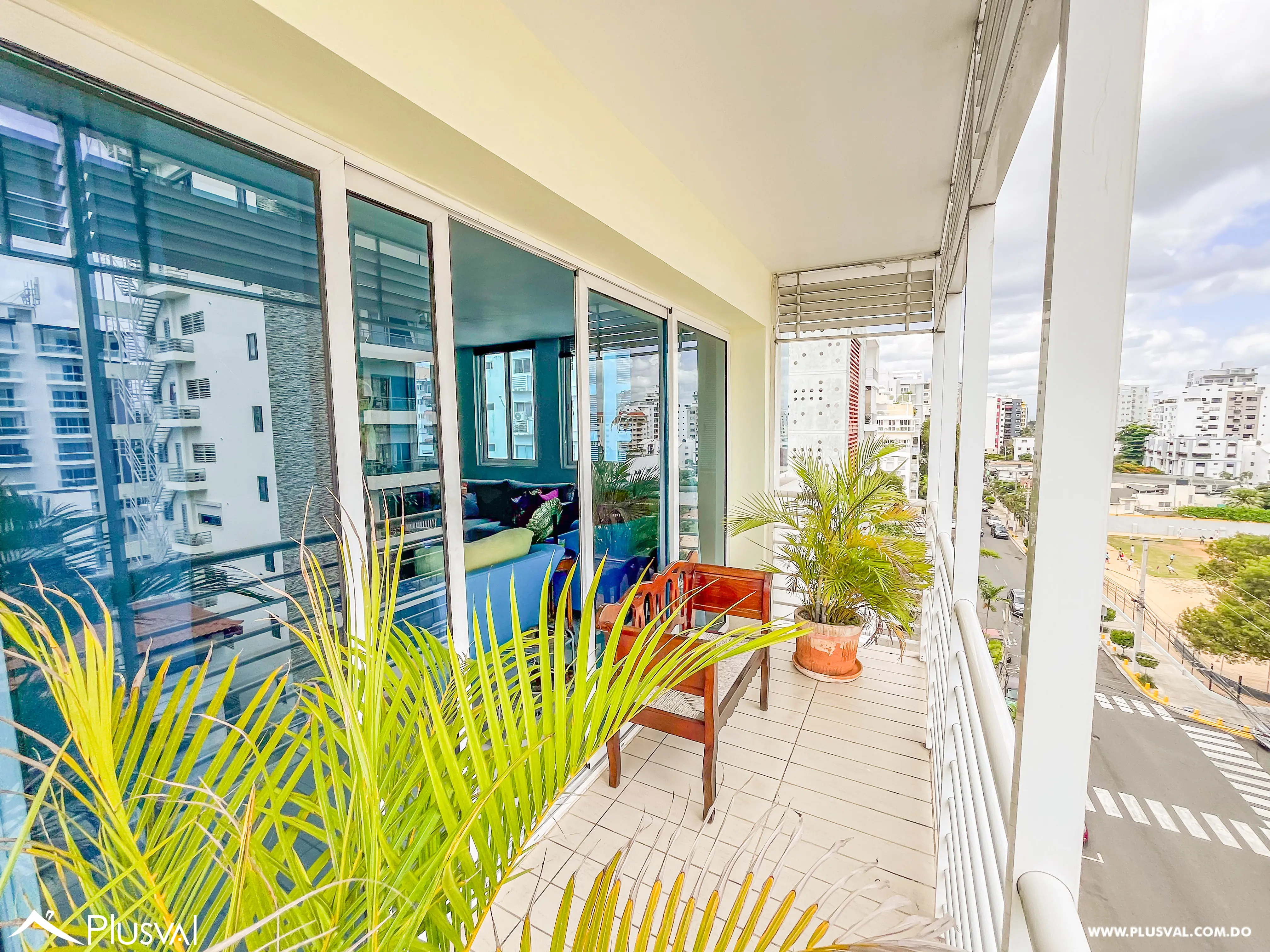 Pent-house con terrazas y 3 habitaciones en Evaristo Morales 455241