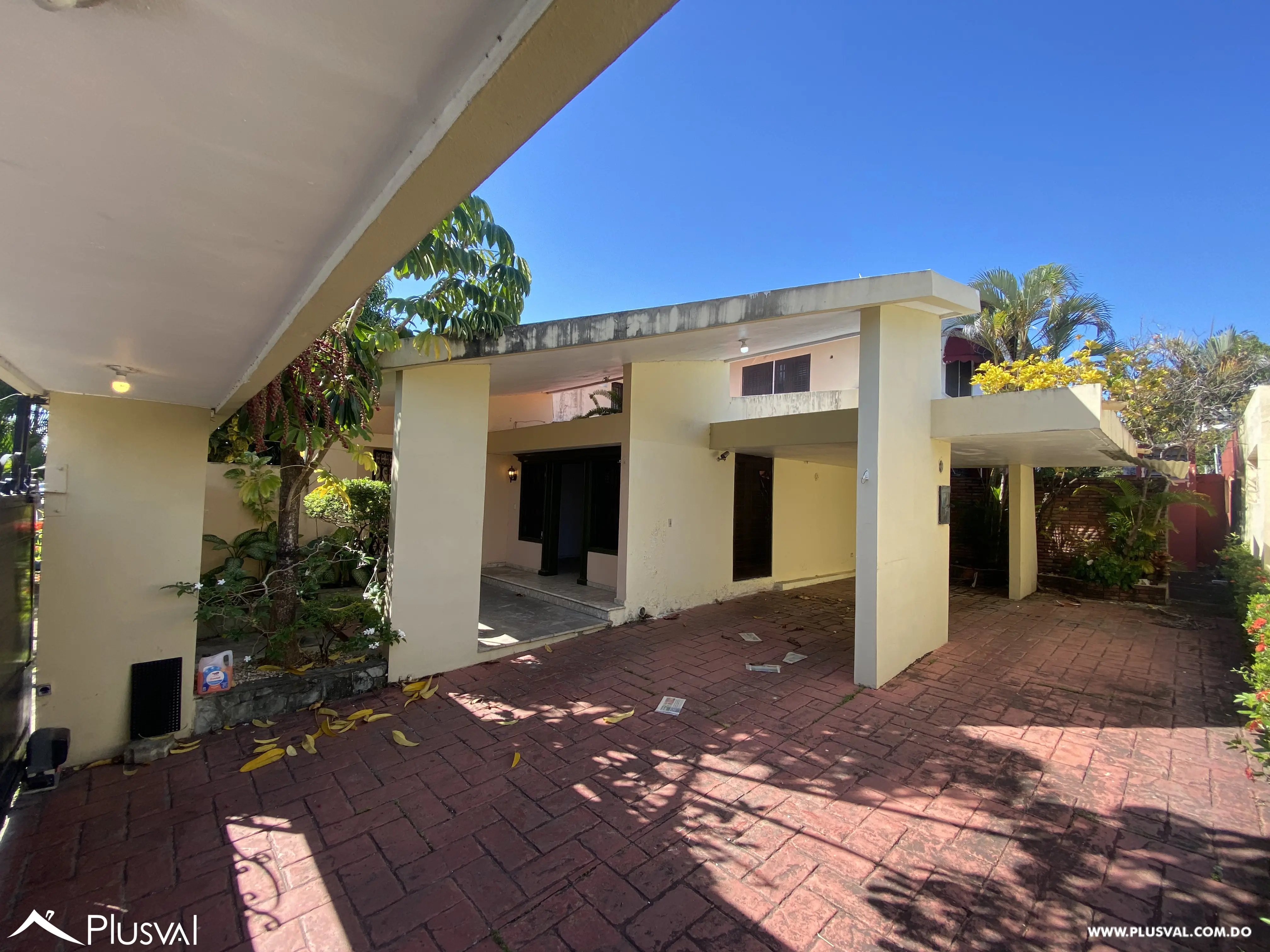 Casa de 5 Habitaciones en la Castellana, DN. 487832