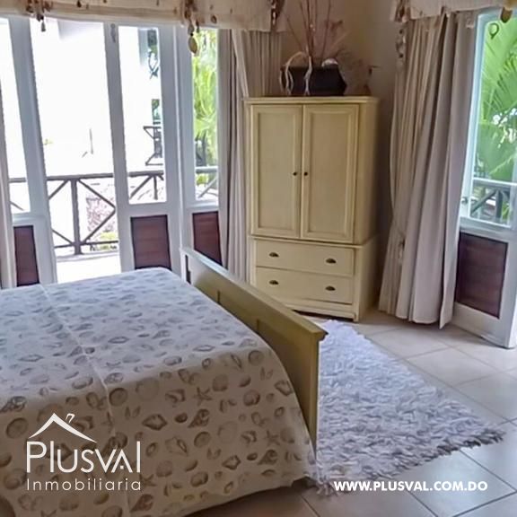 Villa en venta en 2da línea de playa, Las Terrenas 365889