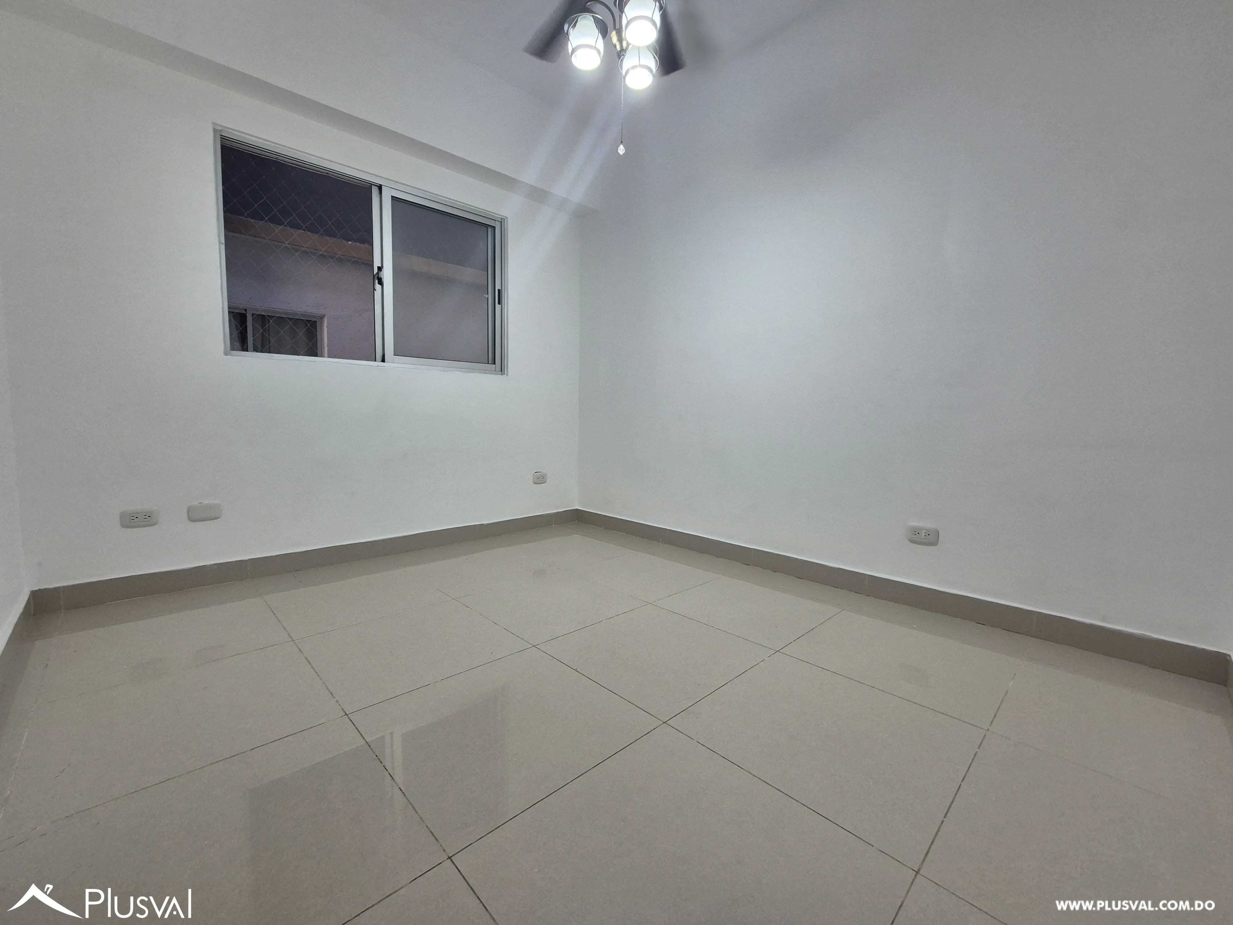 Apartamento en venta con vista al mar en Zona Universitaria 474794