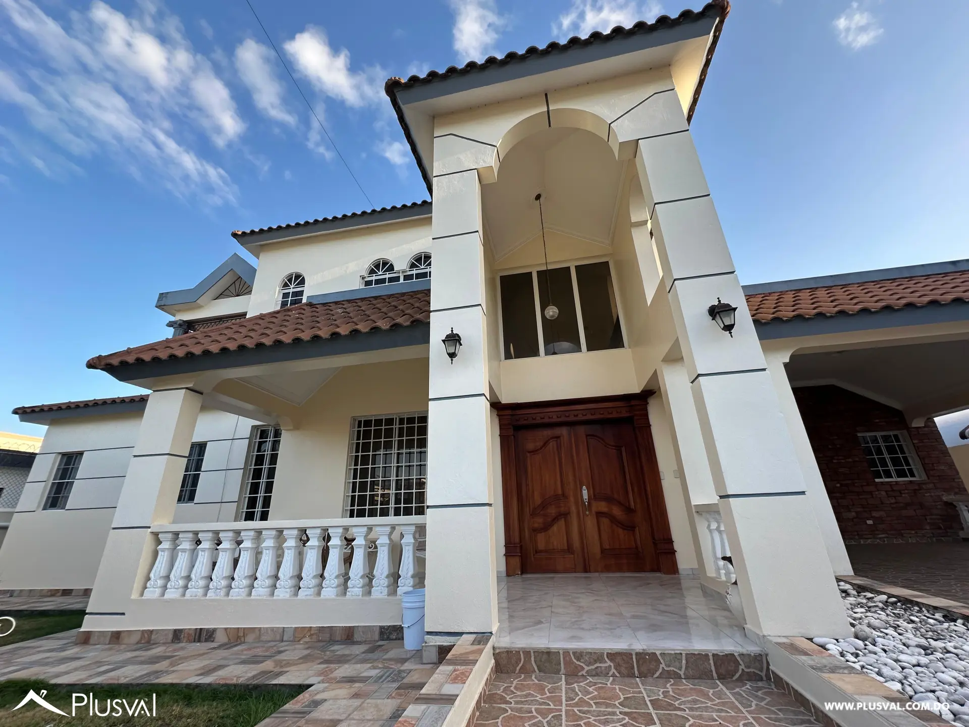 SE VENDE ESPECTACULAR CASA DE DOS NIVELES 453832