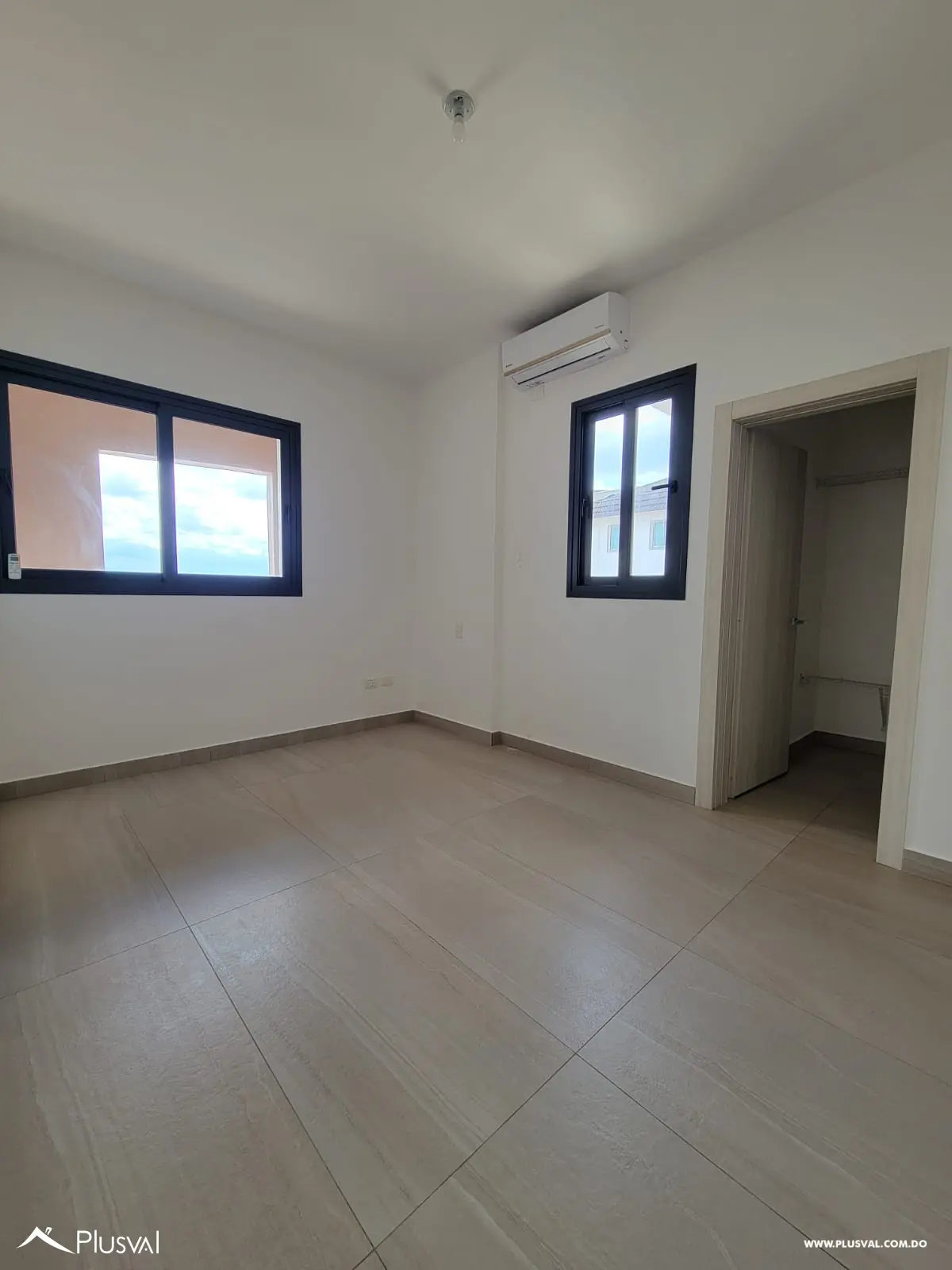 Amplio Apartamento ubicado en la Trinitaria con acceso a Atractivas Amenidades 497719