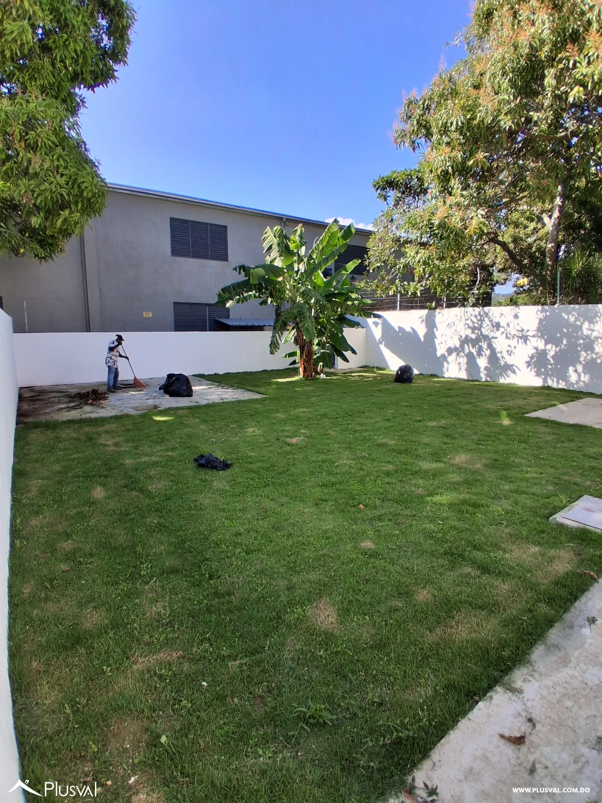 Casa Nueva y Moderna en Residencial Cerrado con Acceso Inmediato a la Circunvalación Norte 485014