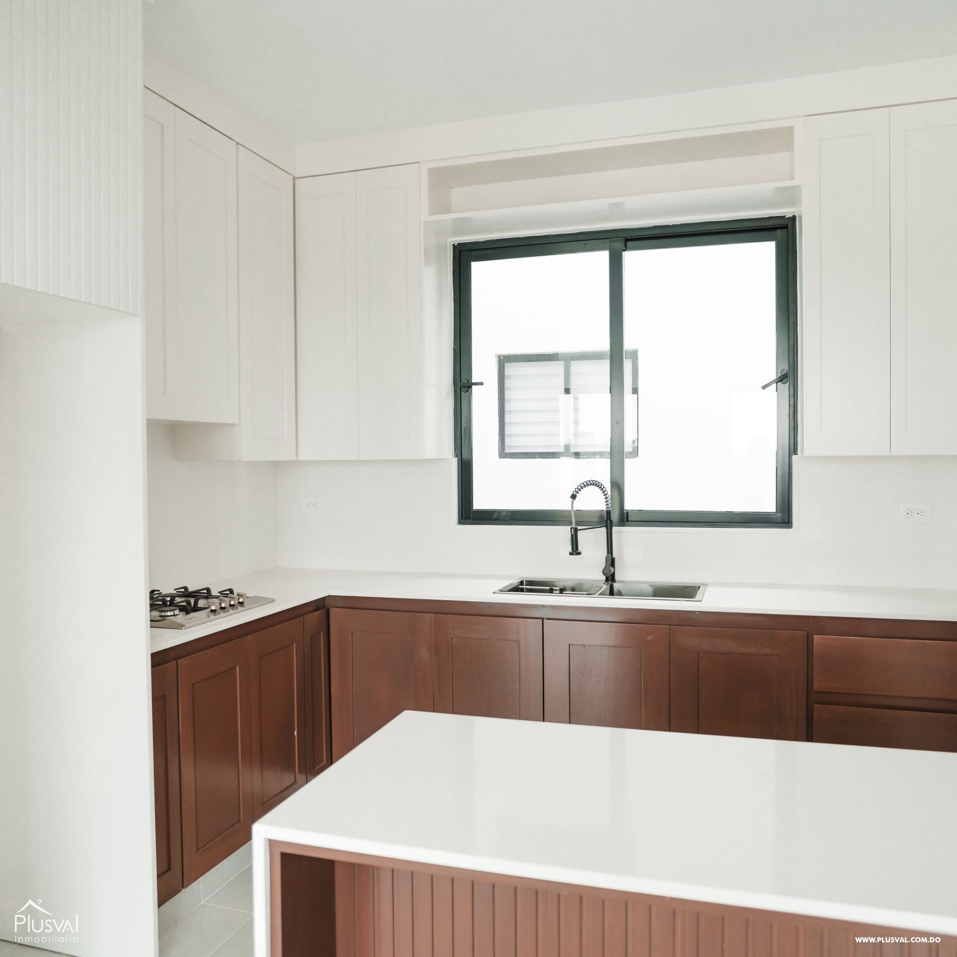 Apartamento ubicado en un 2do nivel en una torre próxima al HOMS 487711