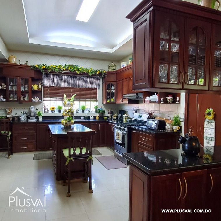 Casa en Venta en El Ducado. 304204