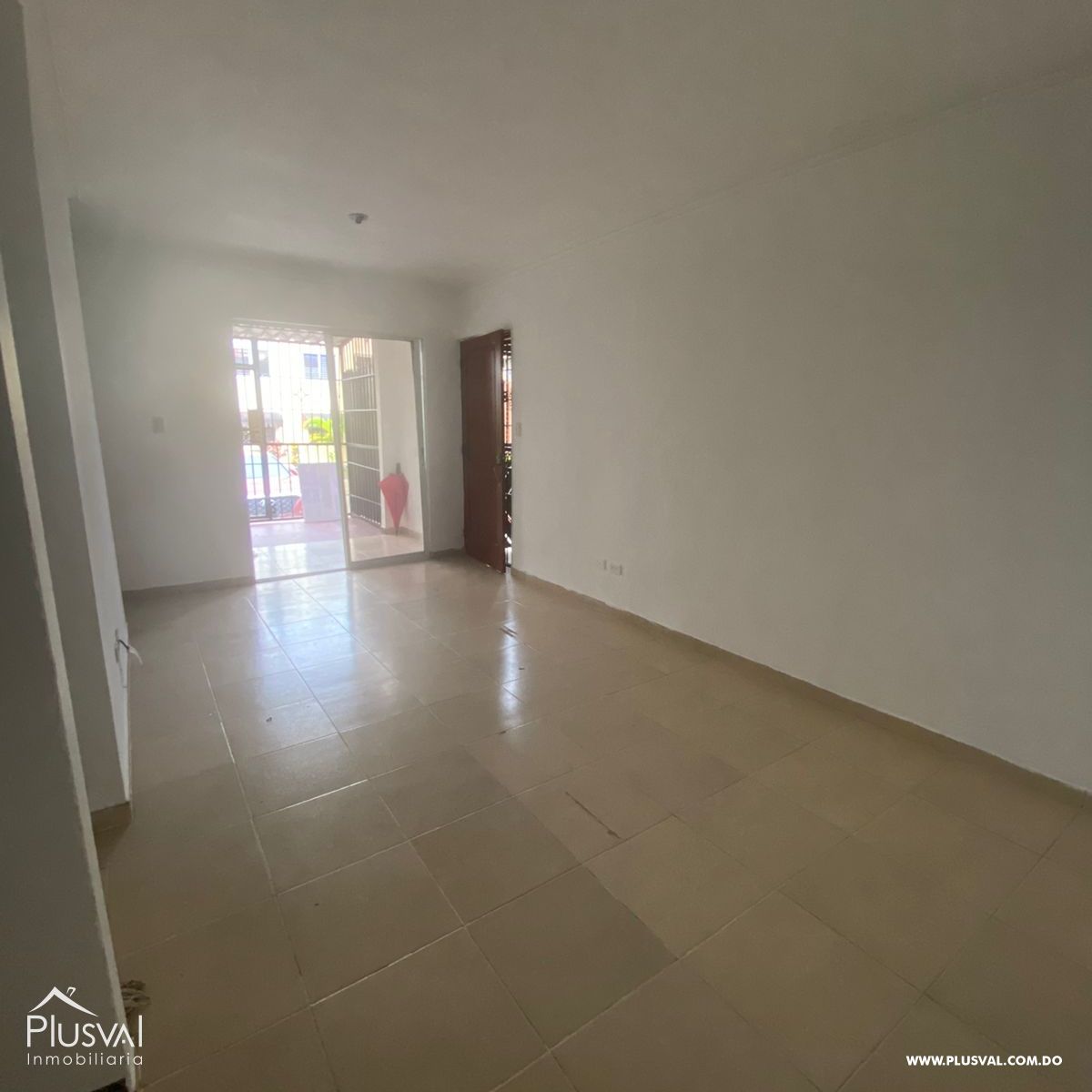En venta apartamento en Pantoja, Santo Domingo. 371219